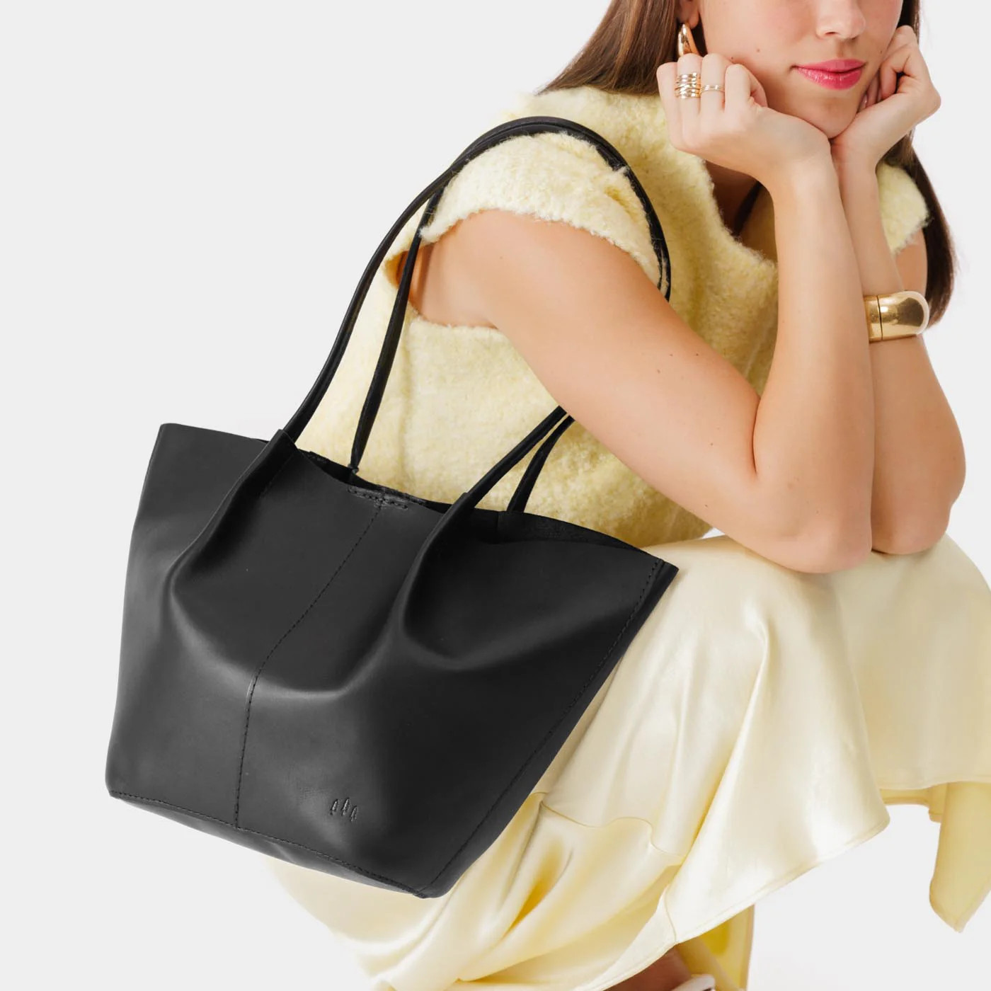 'Almost Perfect' Devan Bucket Tote | Portland Leather Goods (US)