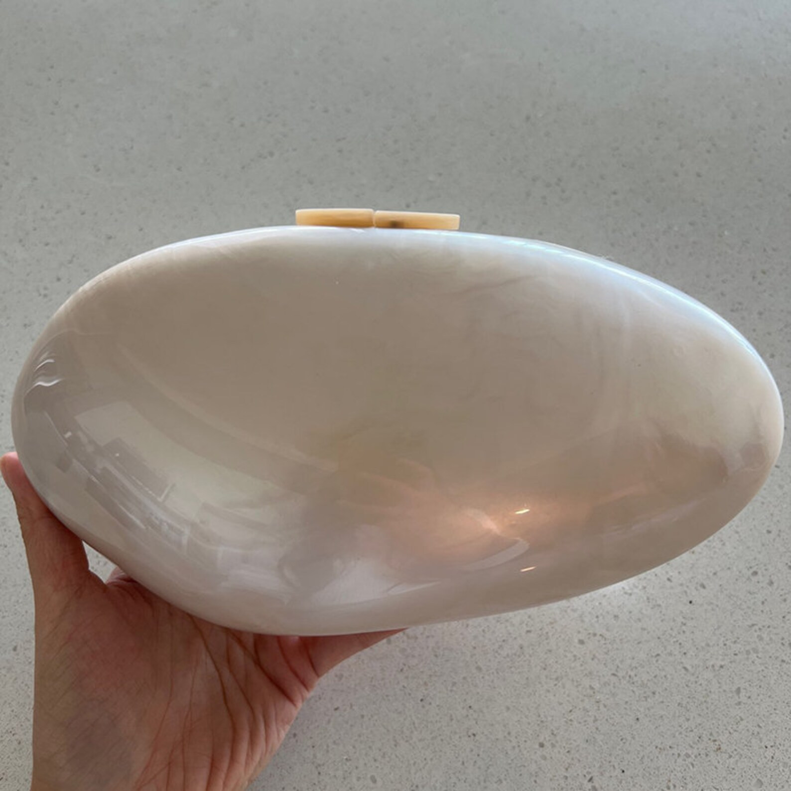 Pearl shaped acrylic clutch / Oyster Evening Bag / Evening Bag / Wedding Bag / Summer Bag / Shell... | Etsy (CAD)