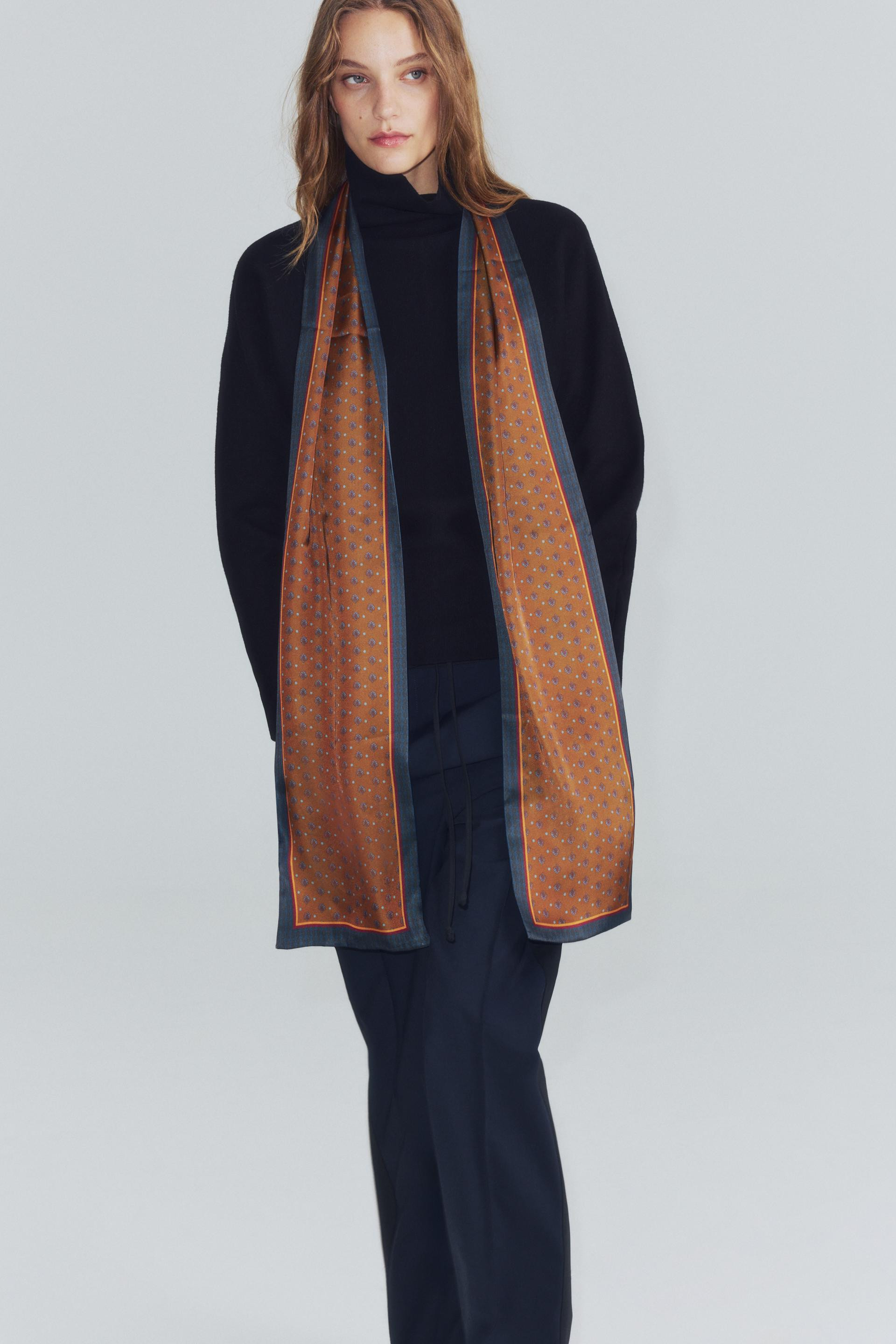 PRINTED SATIN SCARF - Brown - M | Zara UK