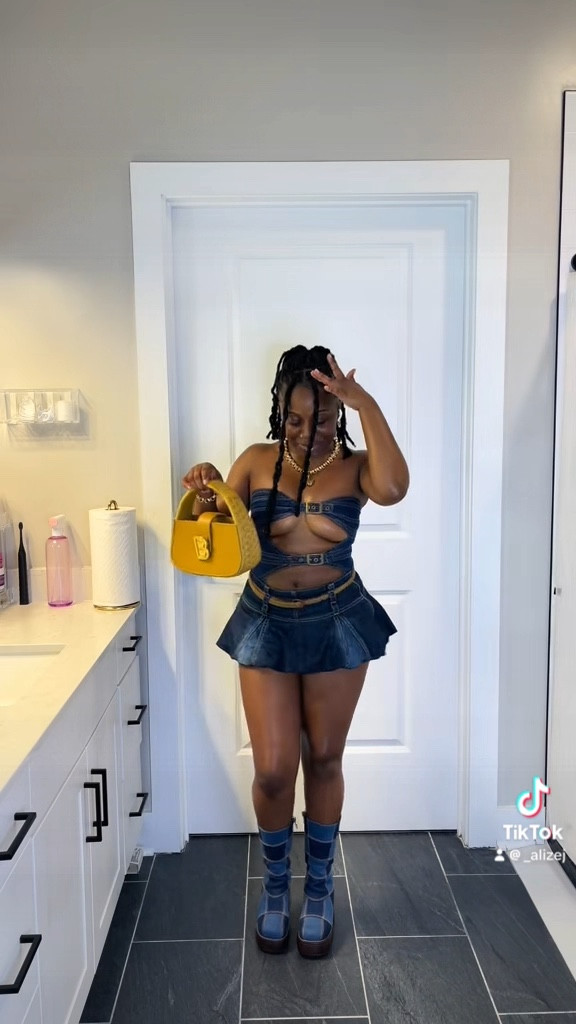 Denim on denim on denim 🩵💙