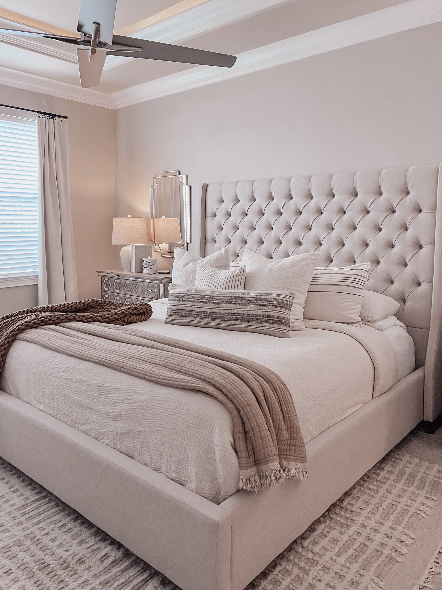 Let’s talk bedding 🤍

Is anyone else obsessed with this Casaluna bedding collection @target! It's luxurious and timeless and it’s on sale! 

25% off! 

Bedding, bedroom decor, neutral bedding, comforter, Casaluna bedding, Target, Target home finds 

#LTKhome #LTKsalealert