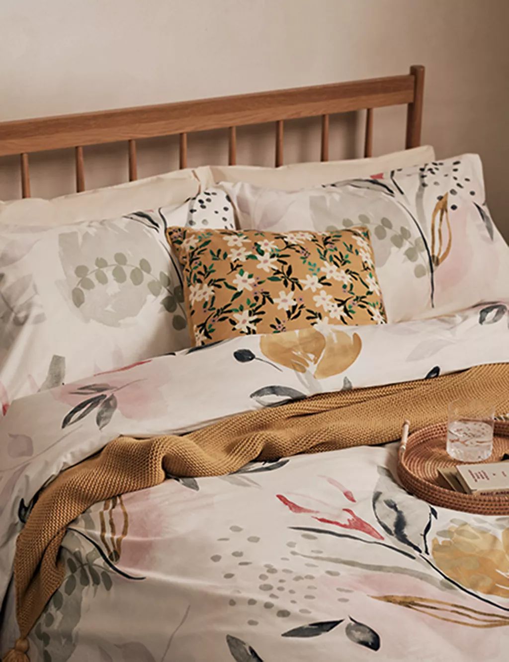 Pure Cotton Abstract Leaf Bedding Set | Marks & Spencer (UK)