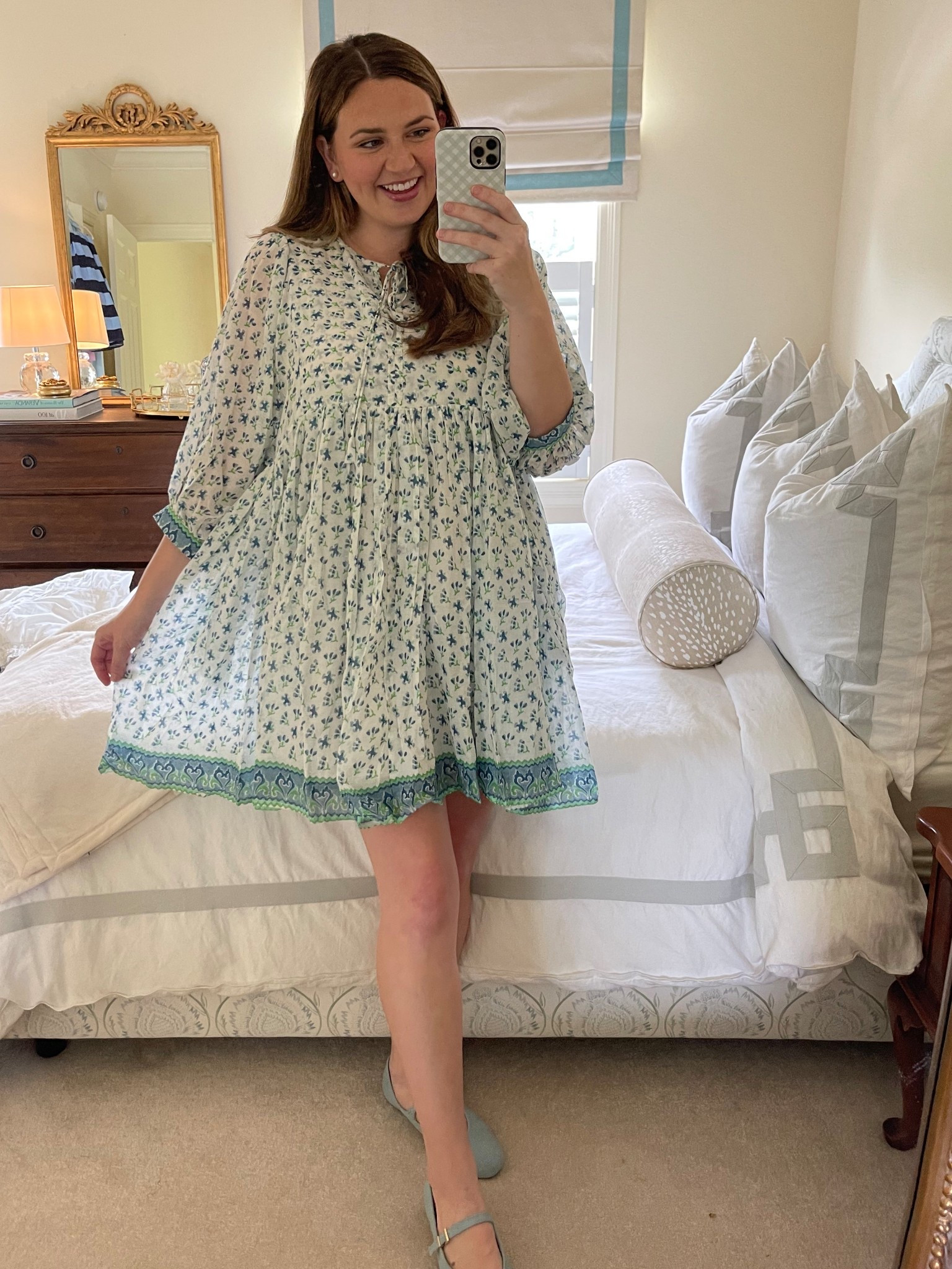 Easiest dress to throw on & go! *it does need a slip under it!