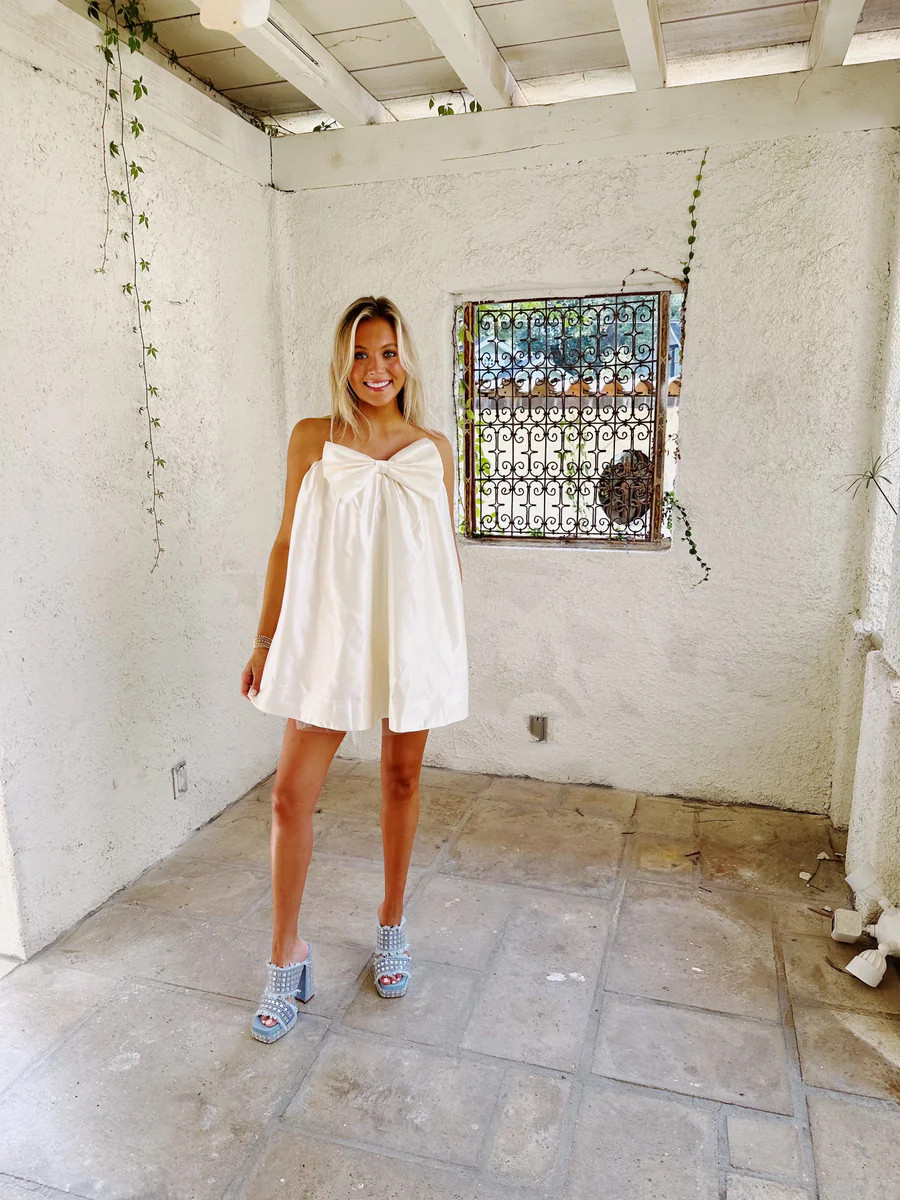 Betty Bow Dress - Cream | Triple Threads