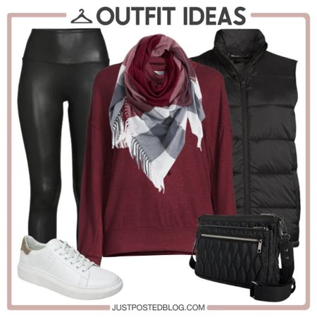 Great casual look for winter weekends with black faux leather leggings 