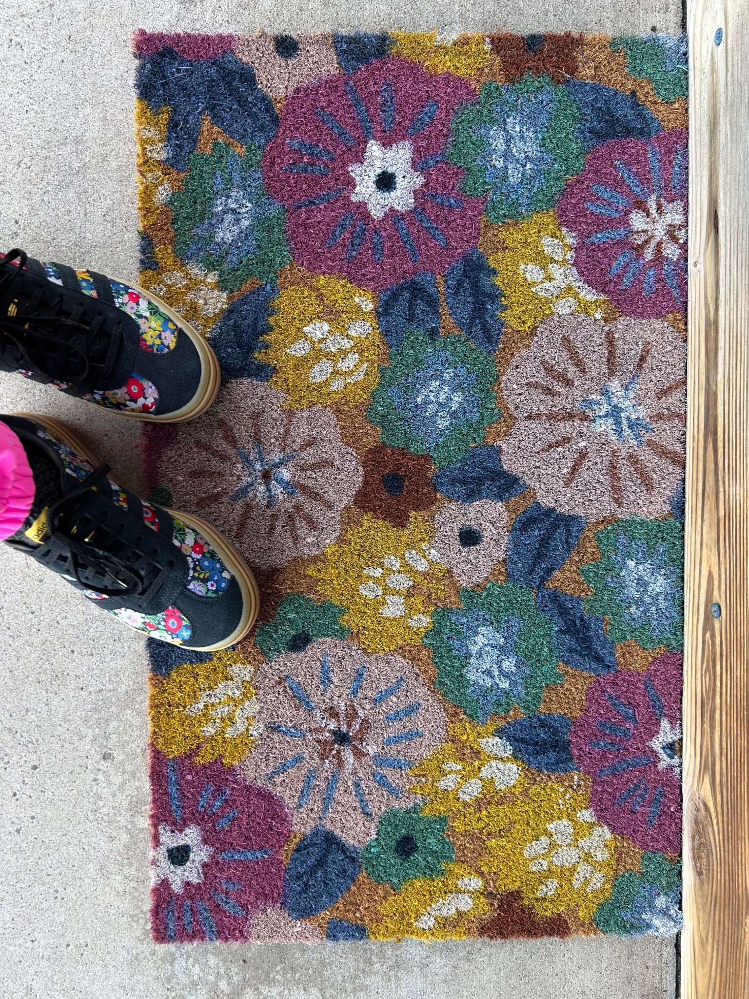 Outdoor floral doormat 

#LTKHome #LTKSpringSale #LTKSeasonal