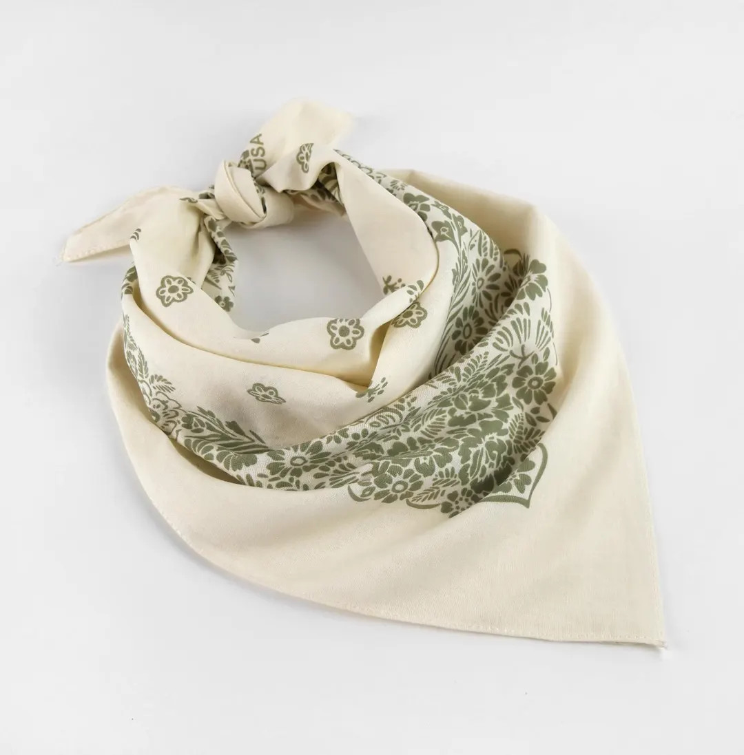 Off-white Cotton Elegant Floral Bandanas Botanical Head Wraps Woman Flower Scarf Gift for Her Cat... | Etsy (US)