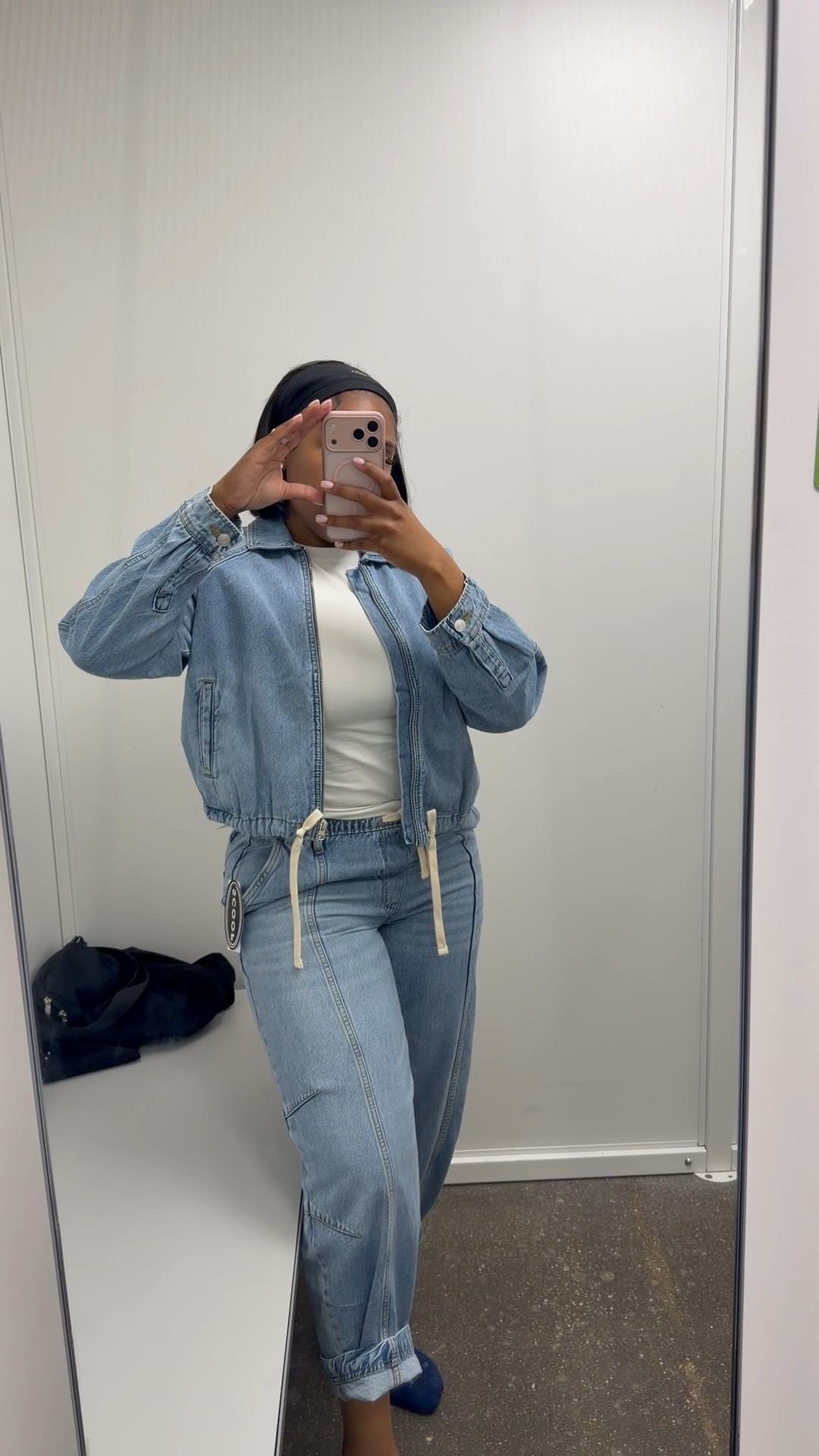 Walmart find size up in the pants if your curvy 

#LTKgrwm #LTKootd