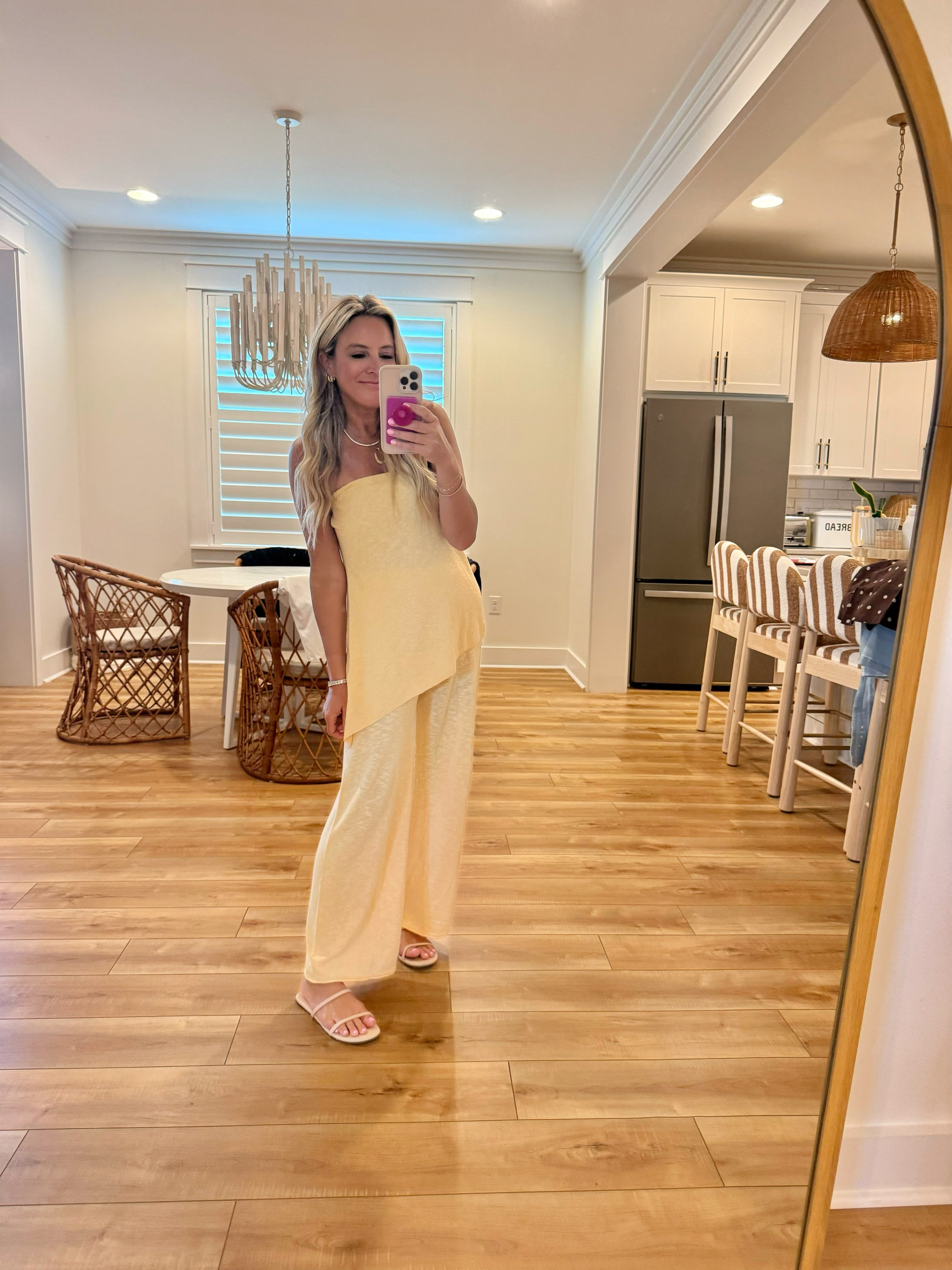 
The prettiest butter-yellow set for dinners, vacations, and summer events 💛 I love the flowy fit and asymmetrical top! #summeroutfit #vacationstyle #matchingset #resortwear
 

 