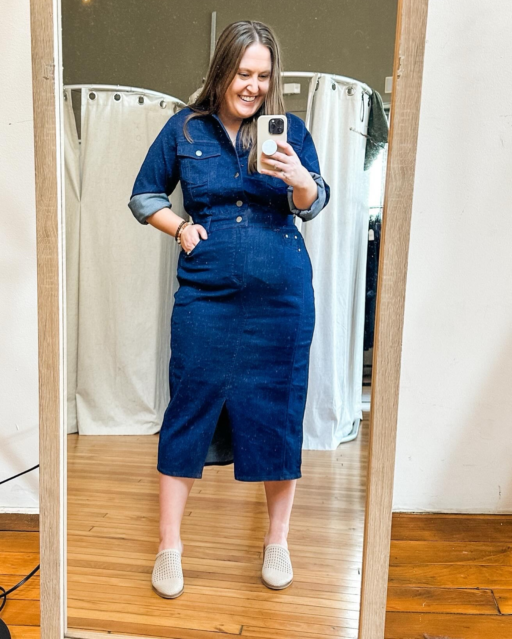 My new favorite denim dress in inclusive sizing!

#LTKworkwear #LTKstyletip #LTKmidsize