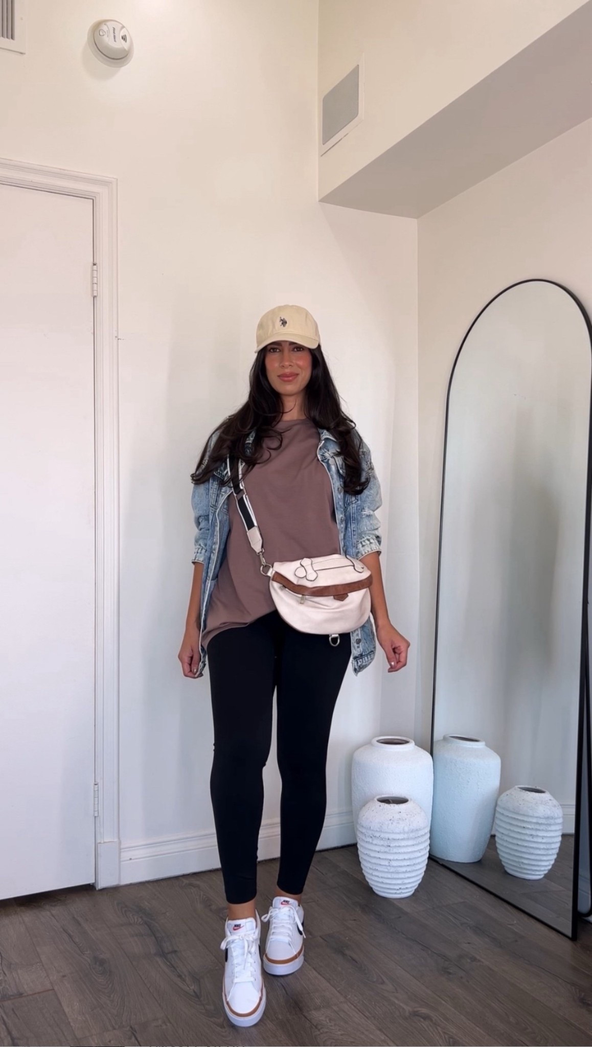 Comfy casual fall outfit idea 

#LTKFindsUnder50 #LTKSeasonal #LTKStyleTip