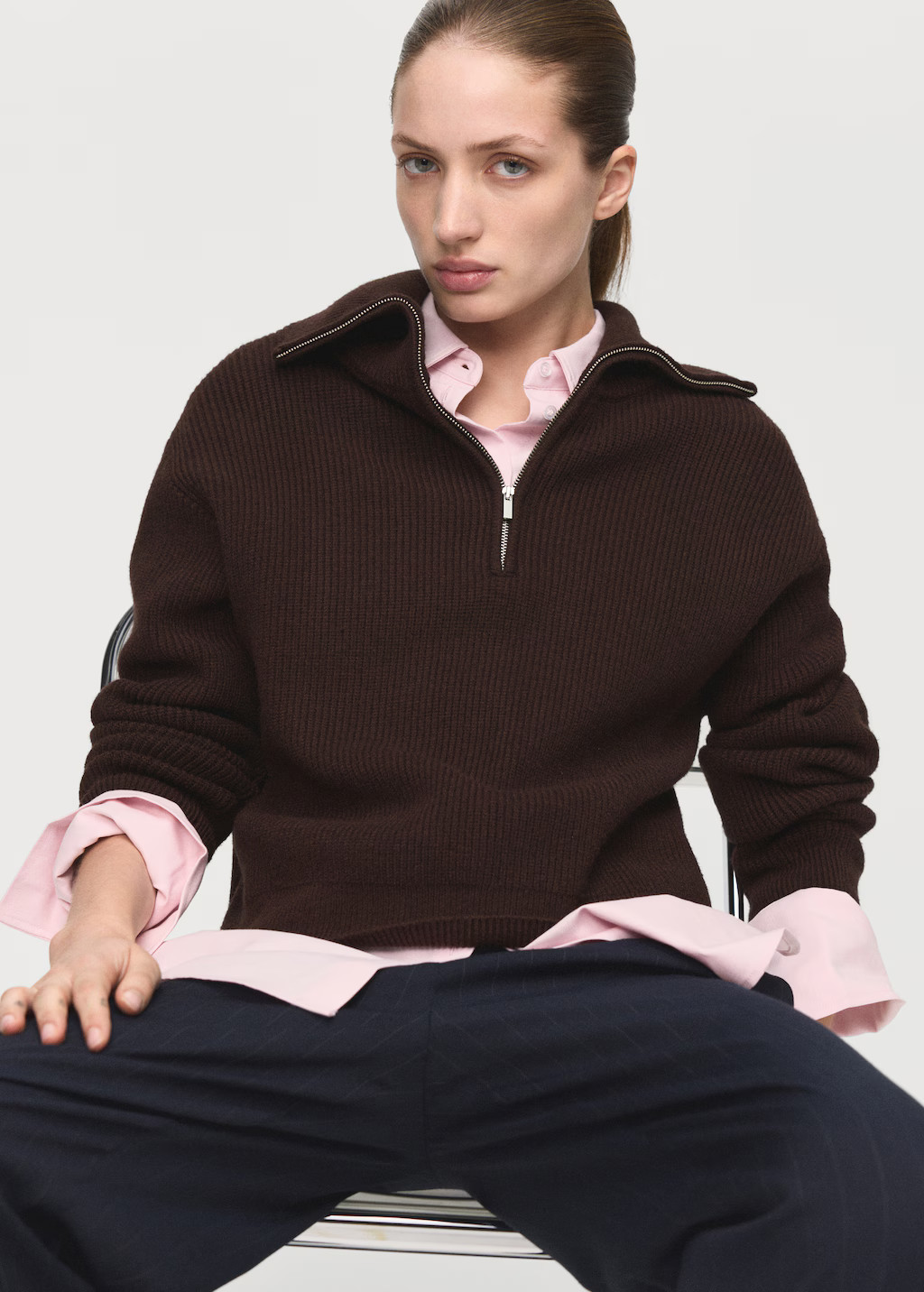 Sweater with contrasting zipper collar | Mango (US/MX/AU)