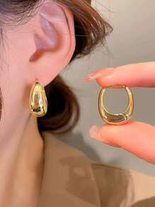 1pair French Style Personality Vintage Minimalist Daily Women's Copper Earrings | SHEIN