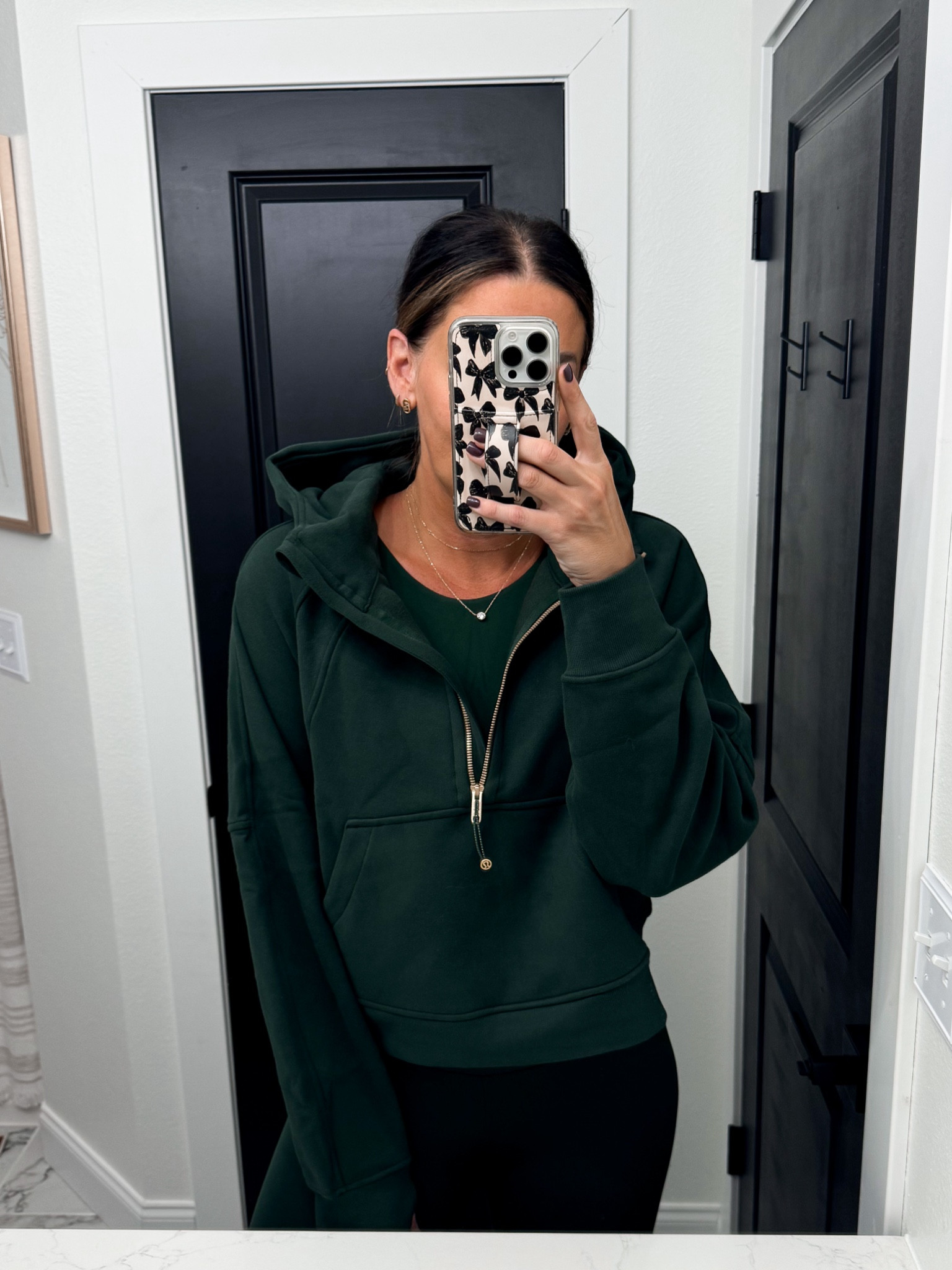 Tank-8
Leggings-4
Scuba- M/L

#LTKFitness #LTKActive #LTKStyleTip