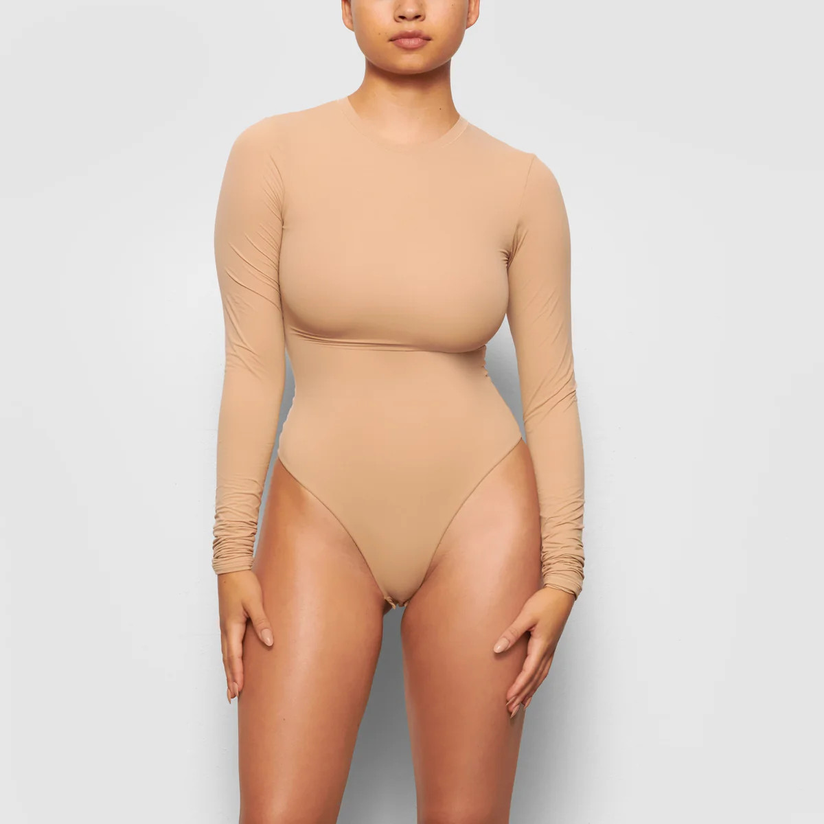 LONG SLEEVE CREW NECK BODYSUIT | SKIMS (US)