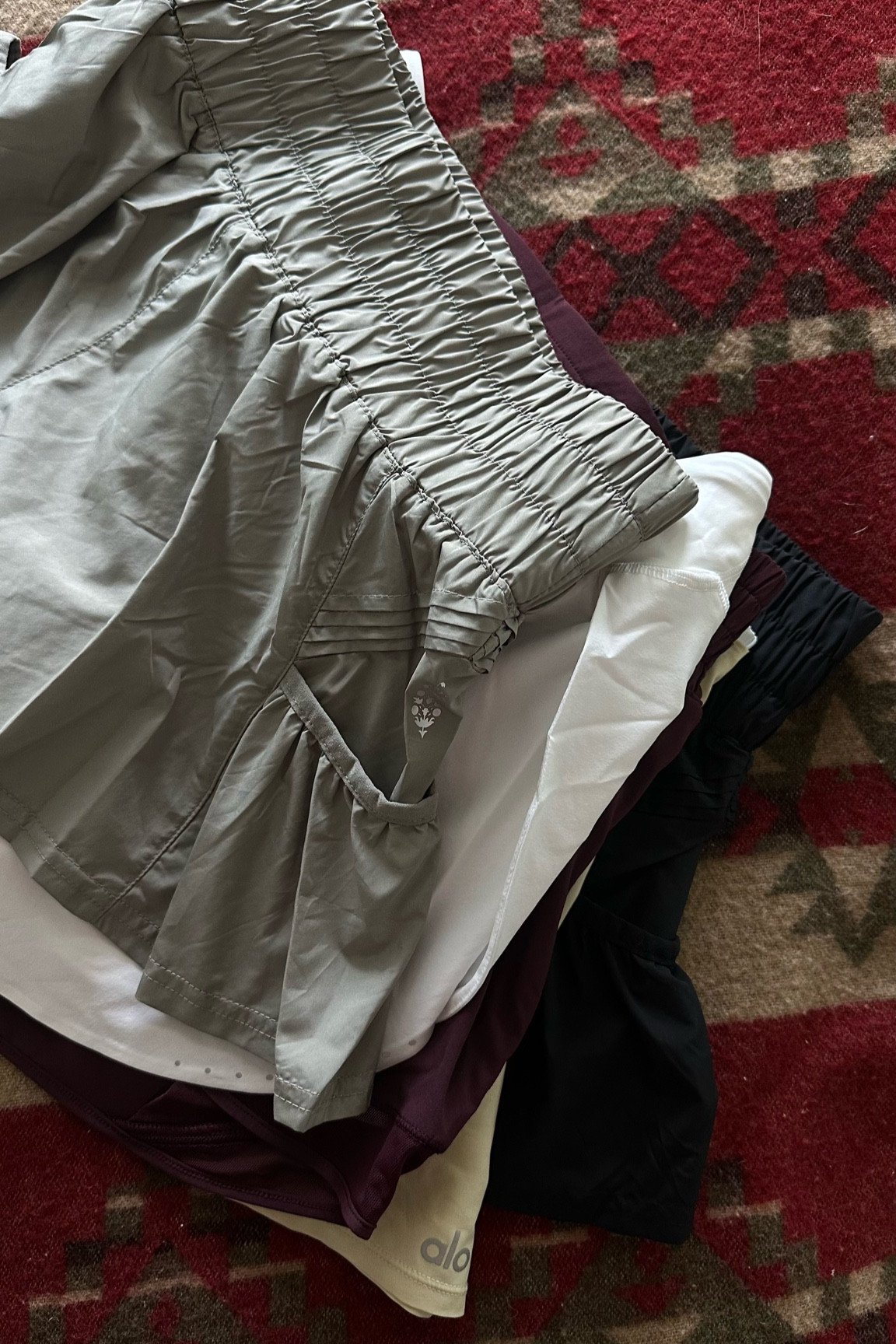 favorite running shorts!

fp movement shorts: S
lululemon: size 6 or 8
alo: S

#LTKRunning 


#LTKActive #LTKFitness