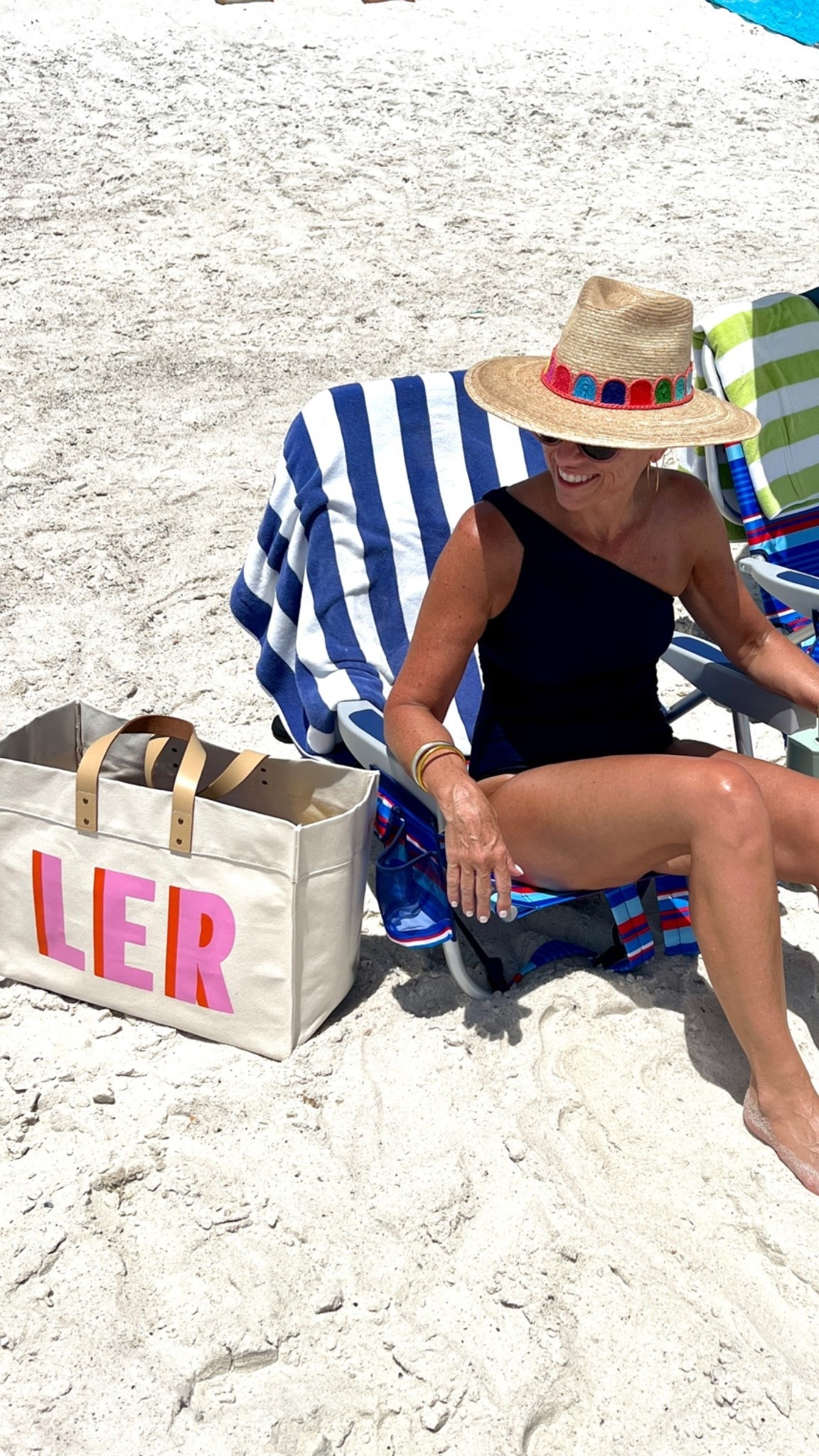 This is where you’ll find me in a week and a half and I’ll be wearing one of my favorite hats from@Sunshine Tienda and carrying my fave beach tote from @sprinkledwithpinkshop