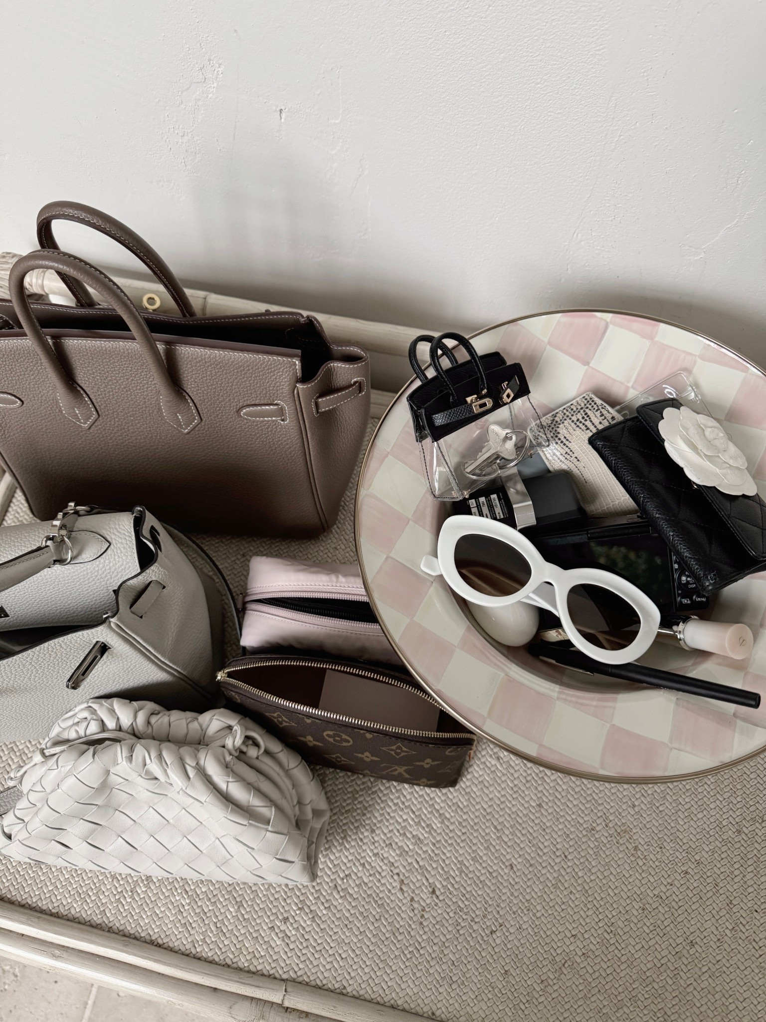 Purse basket! Gift idea for Mother’s Day or just an every day convenience. My husband has a tray where he empties his pockets daily and this is a prettier take on that concept if you switch bags a lot! 