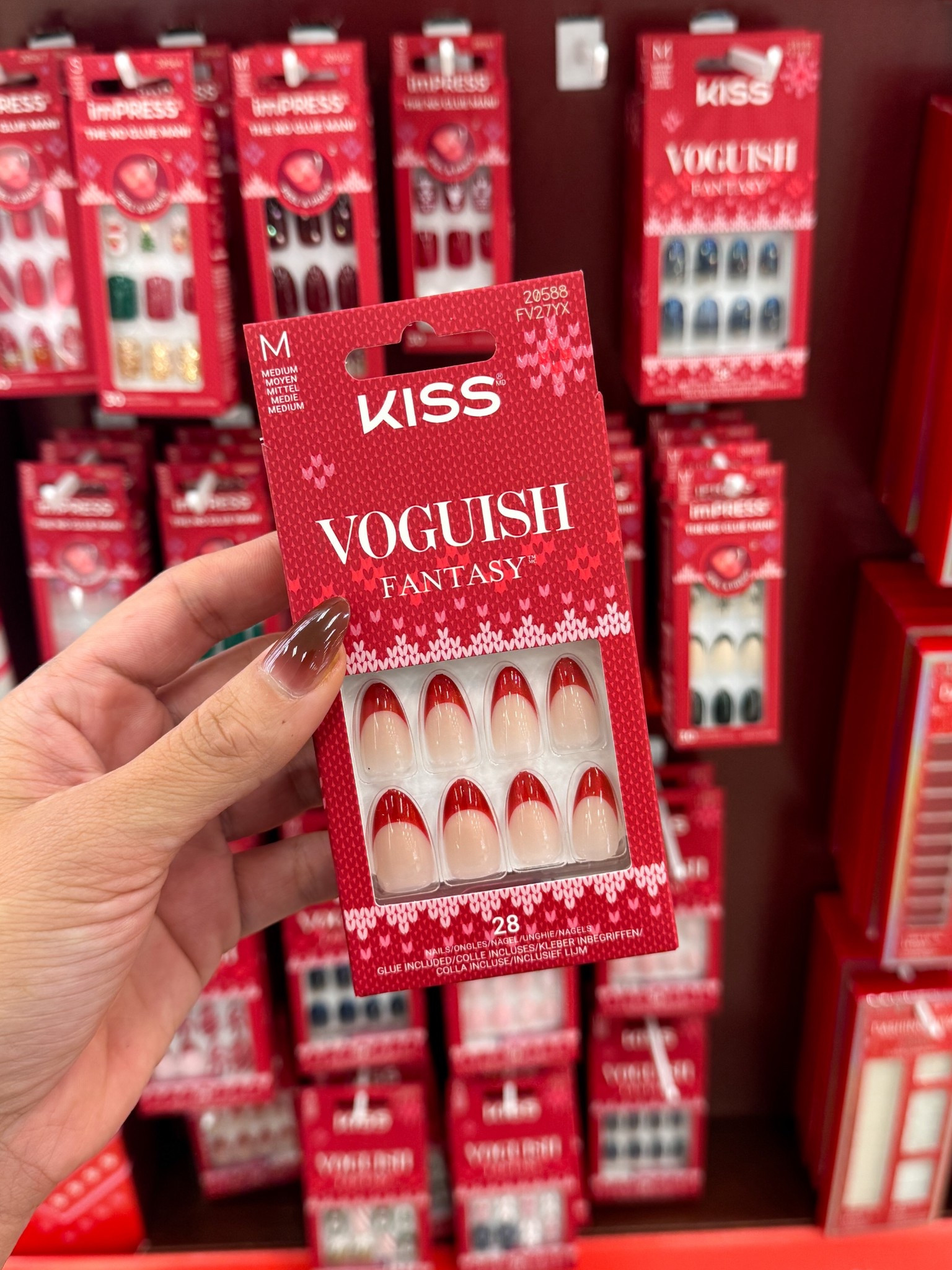 Holiday Christmas Nails 

#LTKBeauty #LTKGiftGuide #LTKHoliday