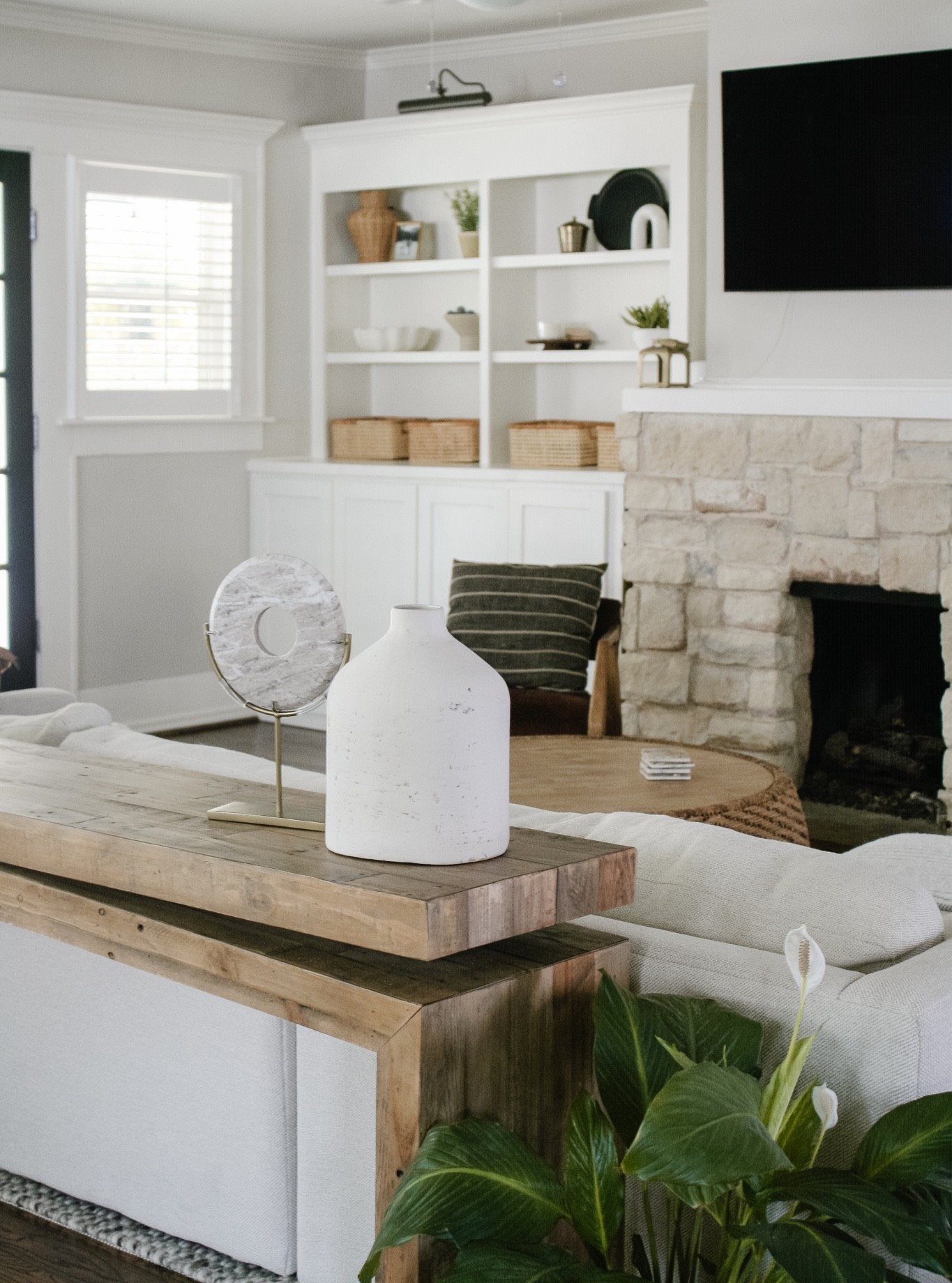 Fireplace weather and all the decor to spruce yours up! 🪵

#LTKhome #LTKstyletip #LTKHoliday