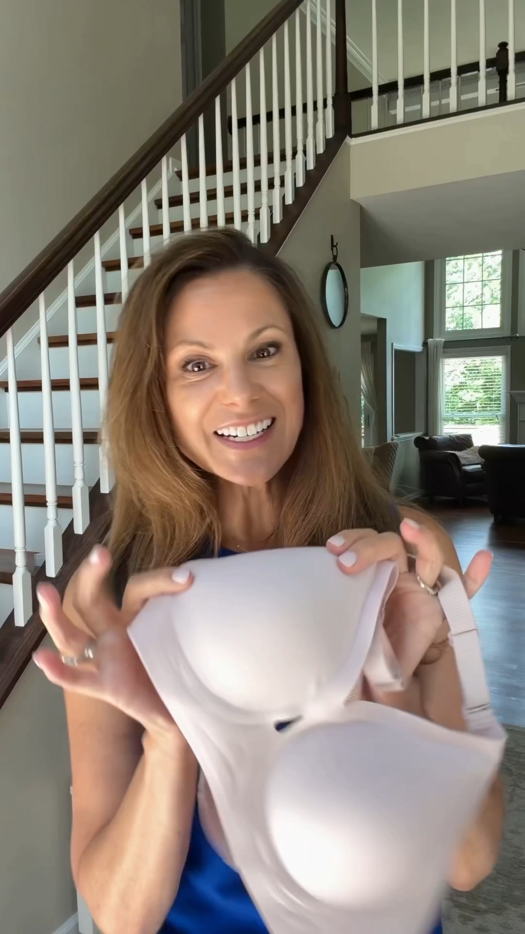 Wireless bra, everyday bra, seamless bra, comfy bra… this one is SO good 🤍 Soft, supportive, no underwire, and one of those bras you actually forget you’re wearing. Wearing it on repeat for everyday outfits, travel days, and anything where I want comfort without sacrificing shape.

#LTKTravel #LTKActive #LTKOver40