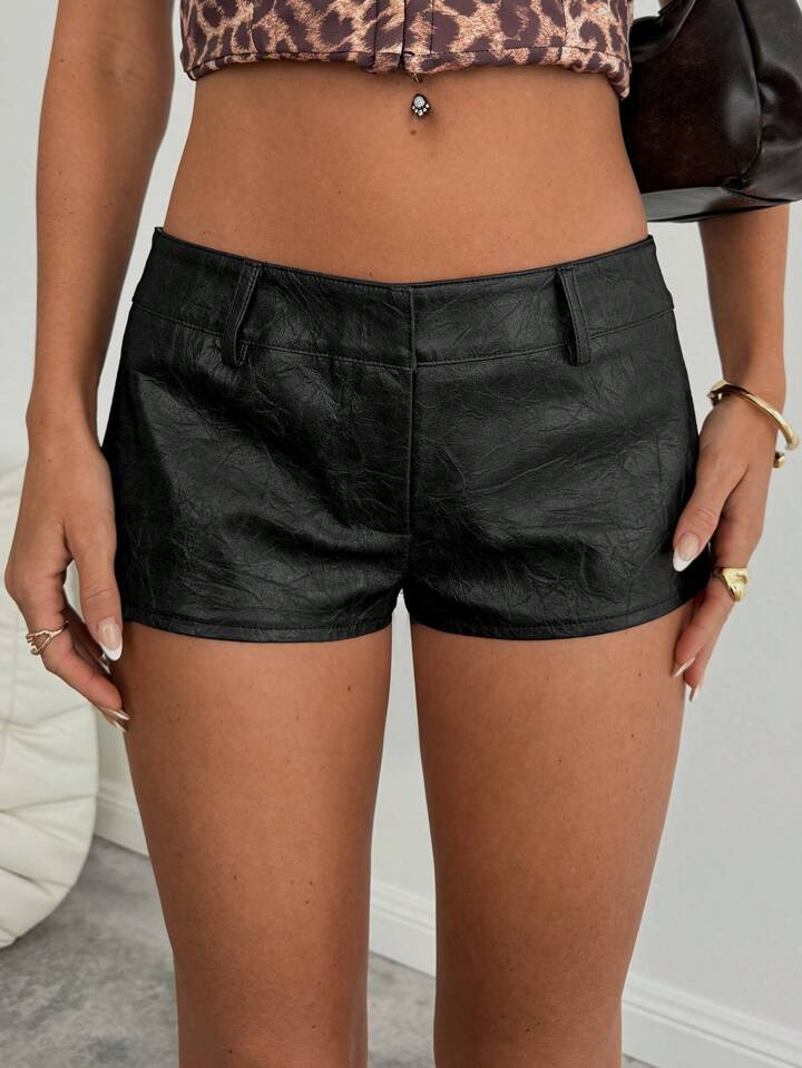Aloruh Women's Sexy Retro Pattern PU Leather Super Short Mini Shorts | SHEIN