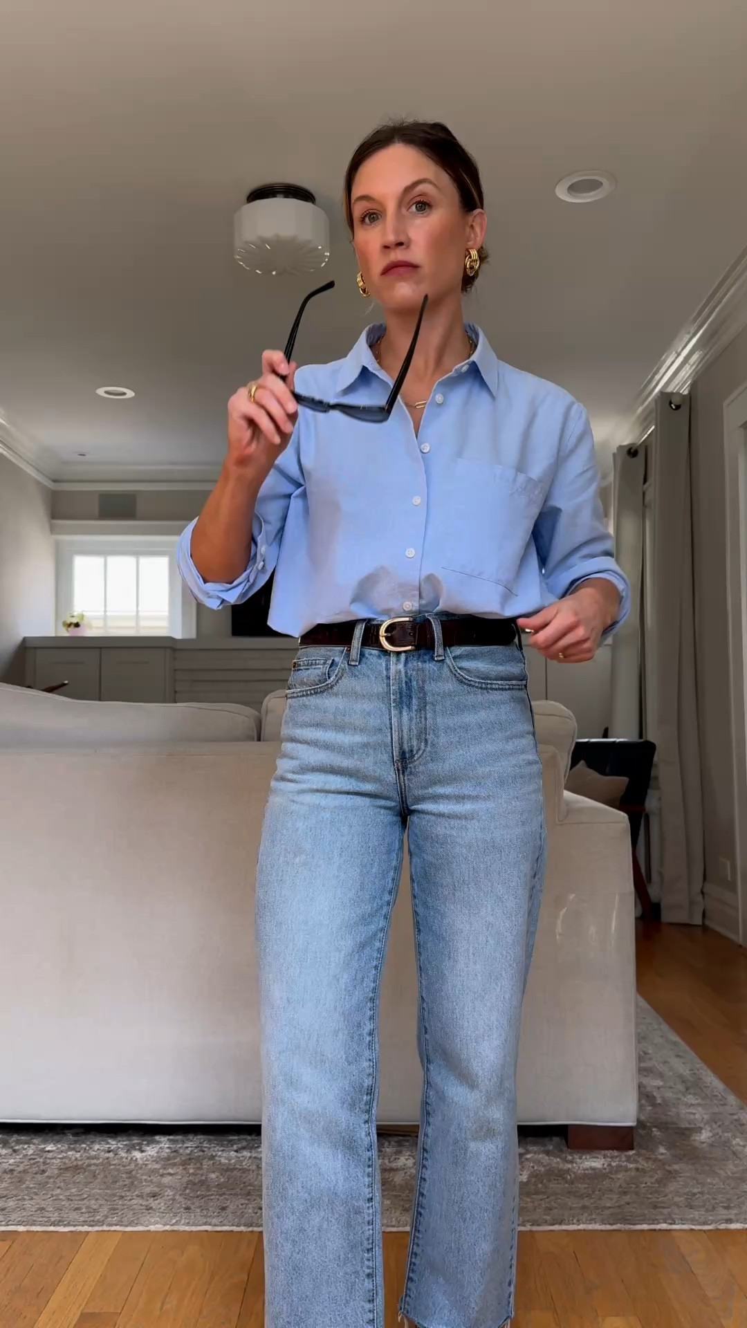 Look of the Day // 4.8

Quince shirt, XS, TTS. Quince trench coat, XS, TTS. Quince jeans, 25, TTS but take your larger size if you’re in between sizes. Bared Footwear flats, TTS. Quince bag. Quince sunglasses. J.Crew belt. Heaven Mayhem earrings. Similar necklace linked  

@Quince 

#LTKOver40 #LTKootd #LTKPetite