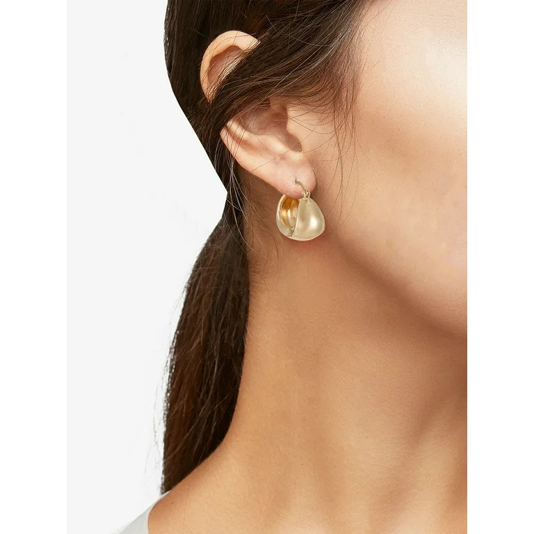 Time and Tru Goldtone Chunky Snap Hoop Earring, 1 Pair | Walmart (US)