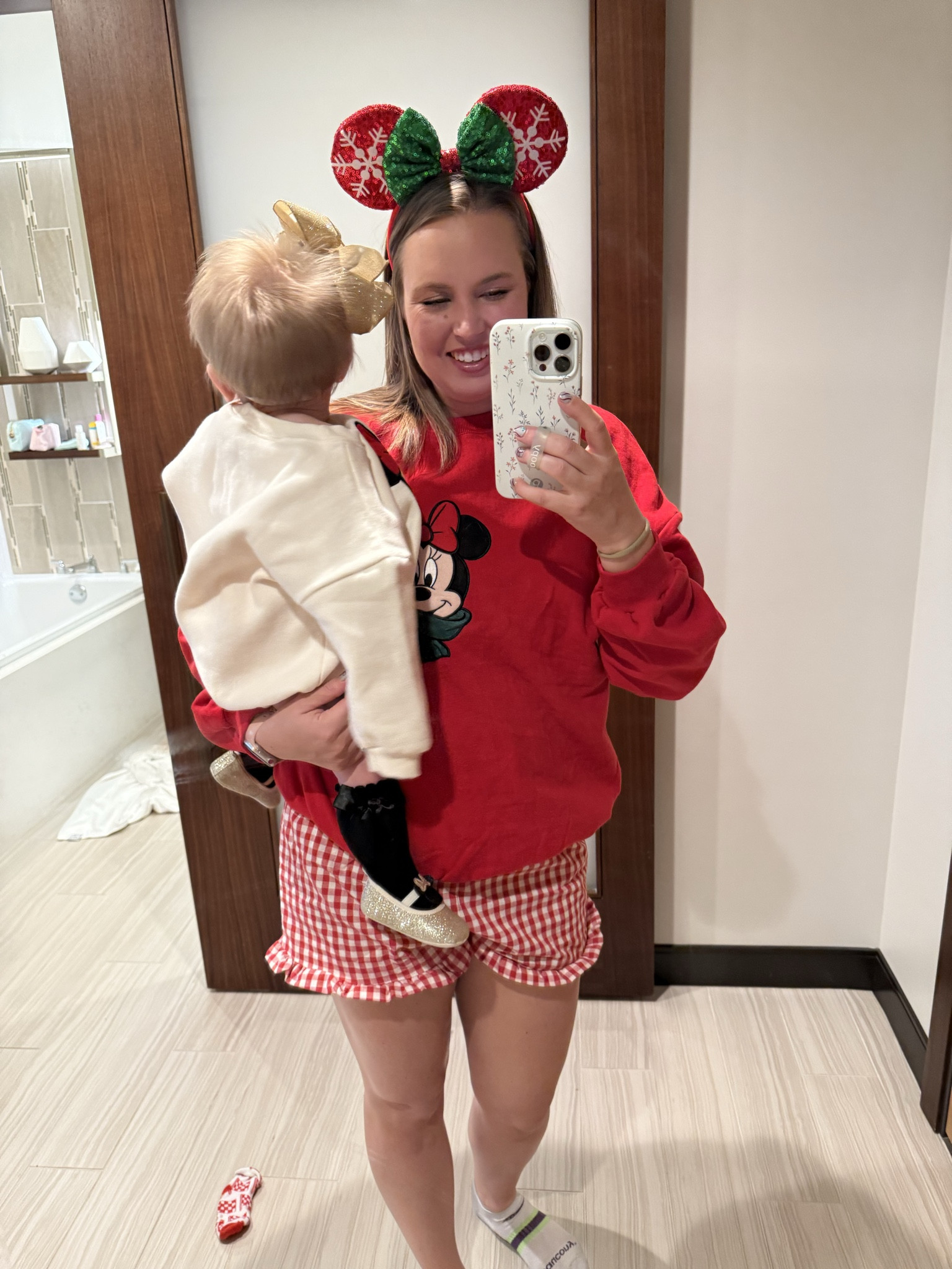 Loving this Amazon Disney outfit I put together last minute because the weather is warmer than I expected when originally packing 

#LTKTravel #LTKHoliday #LTKootd