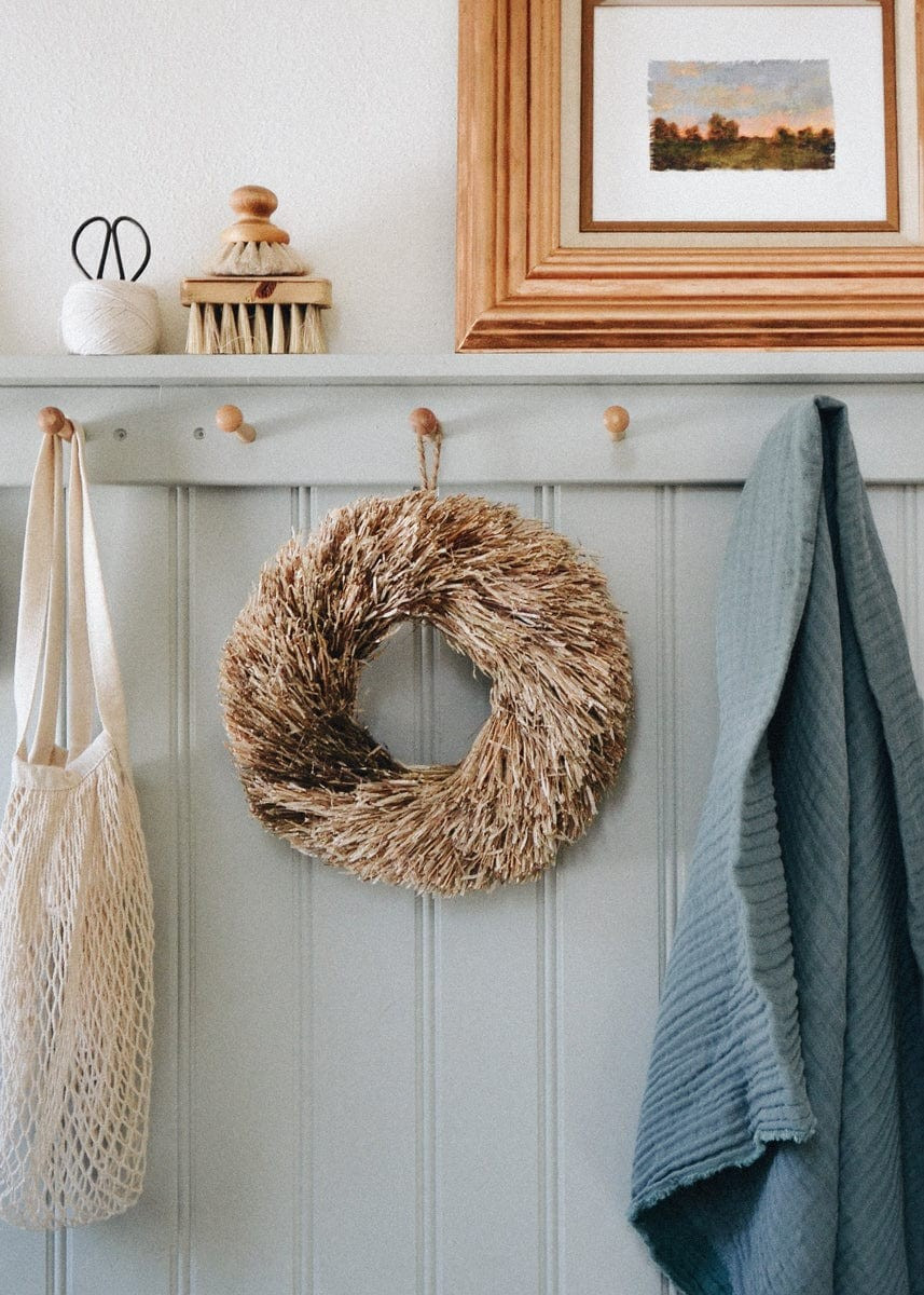 Small Natural Dried Grain Grass Wreath - 11-12 | Afloral (US)