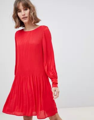 Selected Femme long sleeve plisse smock mini dress in red | ASOS US