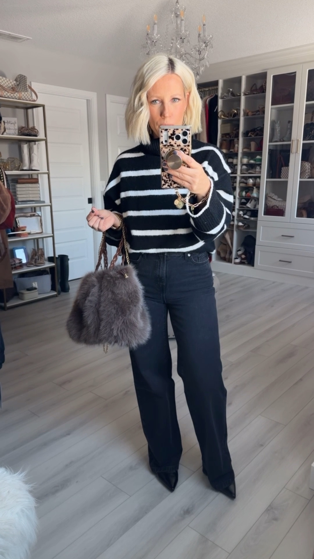 I love the colors of these super cozy sweaters I just found at Walmart!!! The material is super soft and stretchy!!!! Also, check out these new jeans that are on sale for only $20!!!
⬇️⬇️⬇️
Sweater fits TTS (wearing medium for an oversized fit).
Jeans run big (sized down to a 2)



#LTKFindsUnder50 #LTKSaleAlert #LTKSeasonal