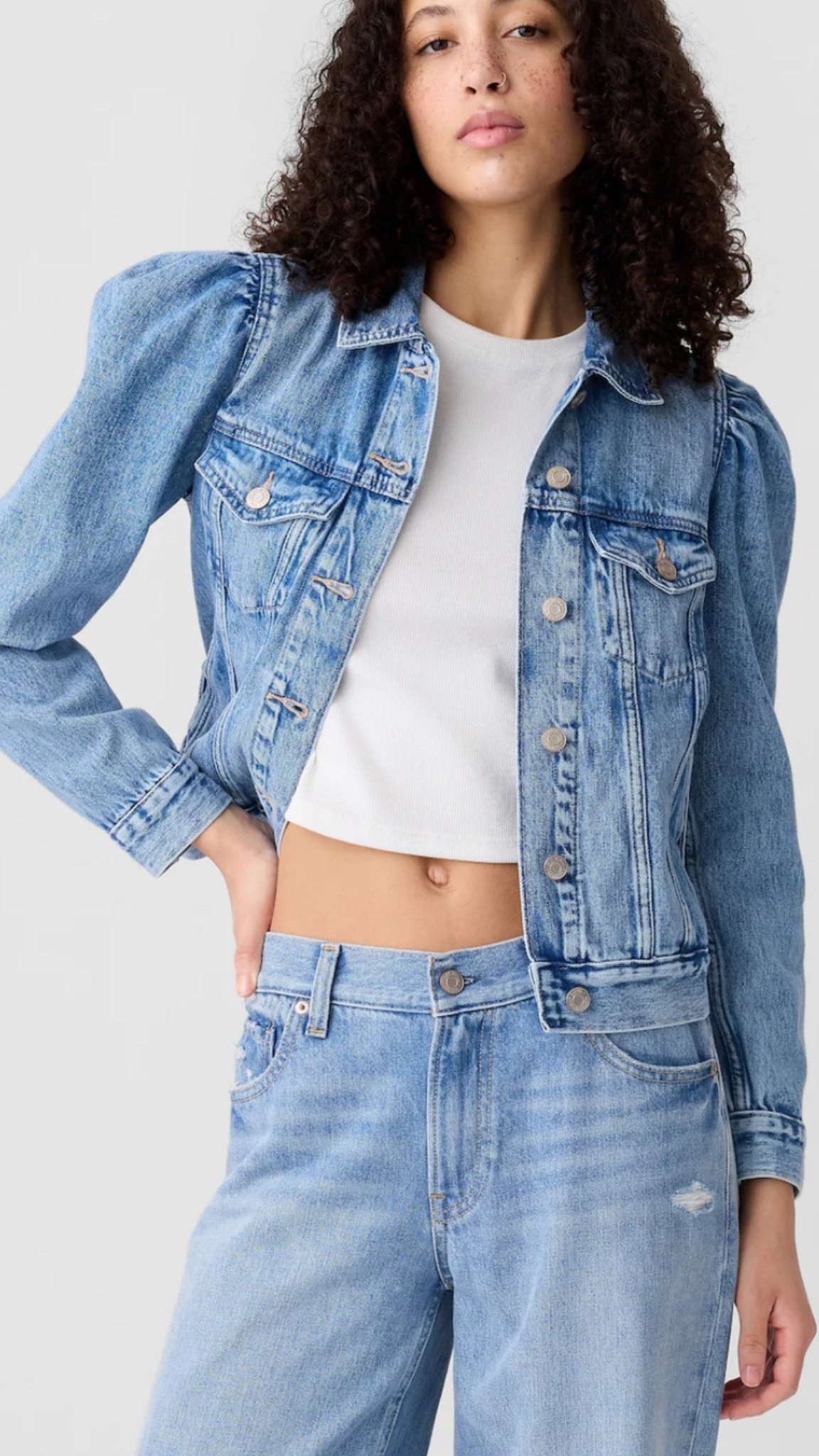 She’s a beaut, Clark. This jean jacket got me so many compliments. Can’t wait to rock it during jean jacket season. 💚

Be my twin! And rock it with me! I grabbed a medium and it is perfect.

#LTKSaleAlert #LTKFindsUnder50