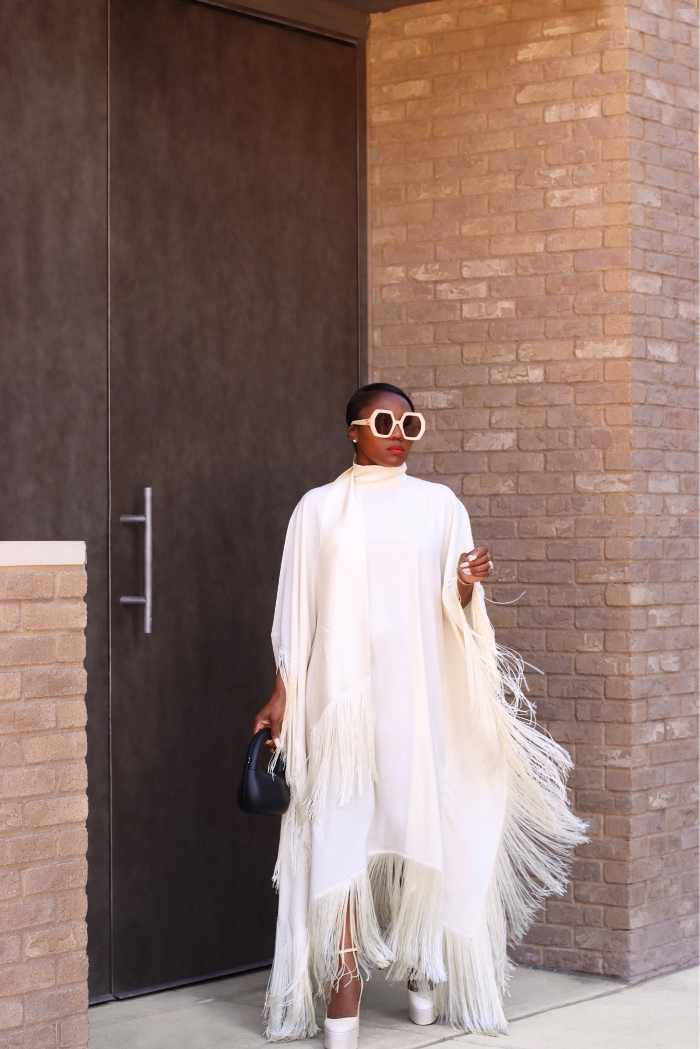 My favourite new statement dress of the season. More on my blog. 
—


#LTKstyletip #LTKitbag #LTKSeasonal