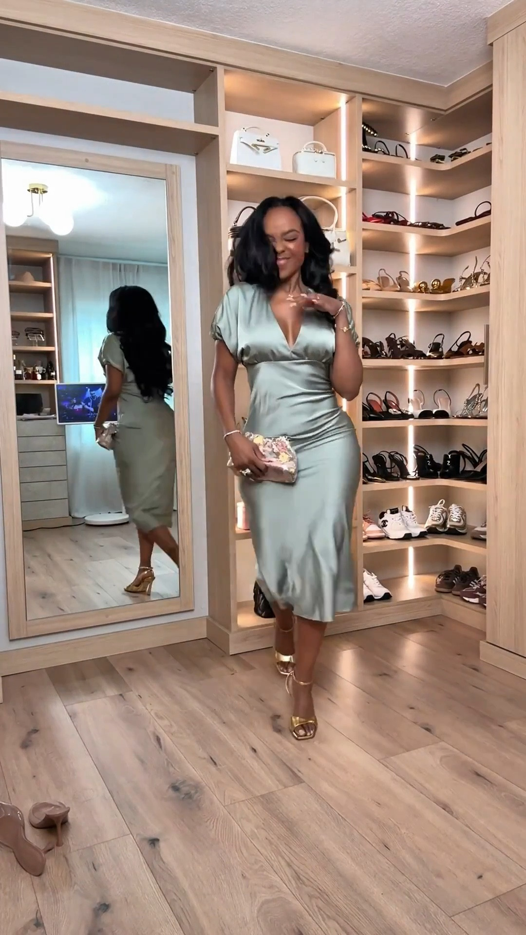 Scroll to shop!

#LTKootd #LTKdayinmylife #LTKgrwm