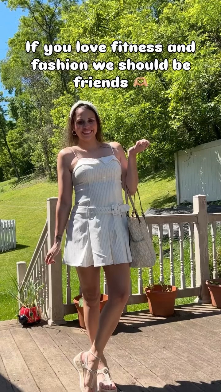 Looking to build a community of beautiful baddies 💕

Shop this fit on my LTK 🌸

#fashion #fitmom #fitcheck #womensupportingwomen #momlife

#LTKBeauty #LTKvlog #LTKootd