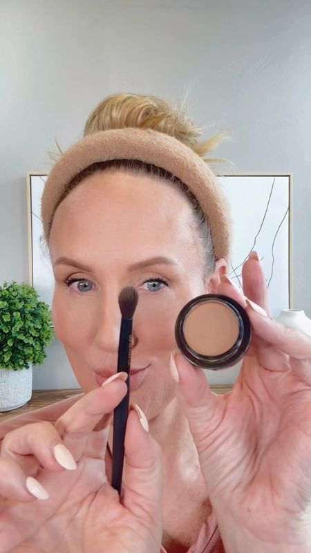 Merit Solo Shadow in Vachetta is so beautiful! This cream to powder eyeshadow goes on easy, sets to a soft natural finish, and wears all day. Beautiful on mature skin! 

#LTKBeauty