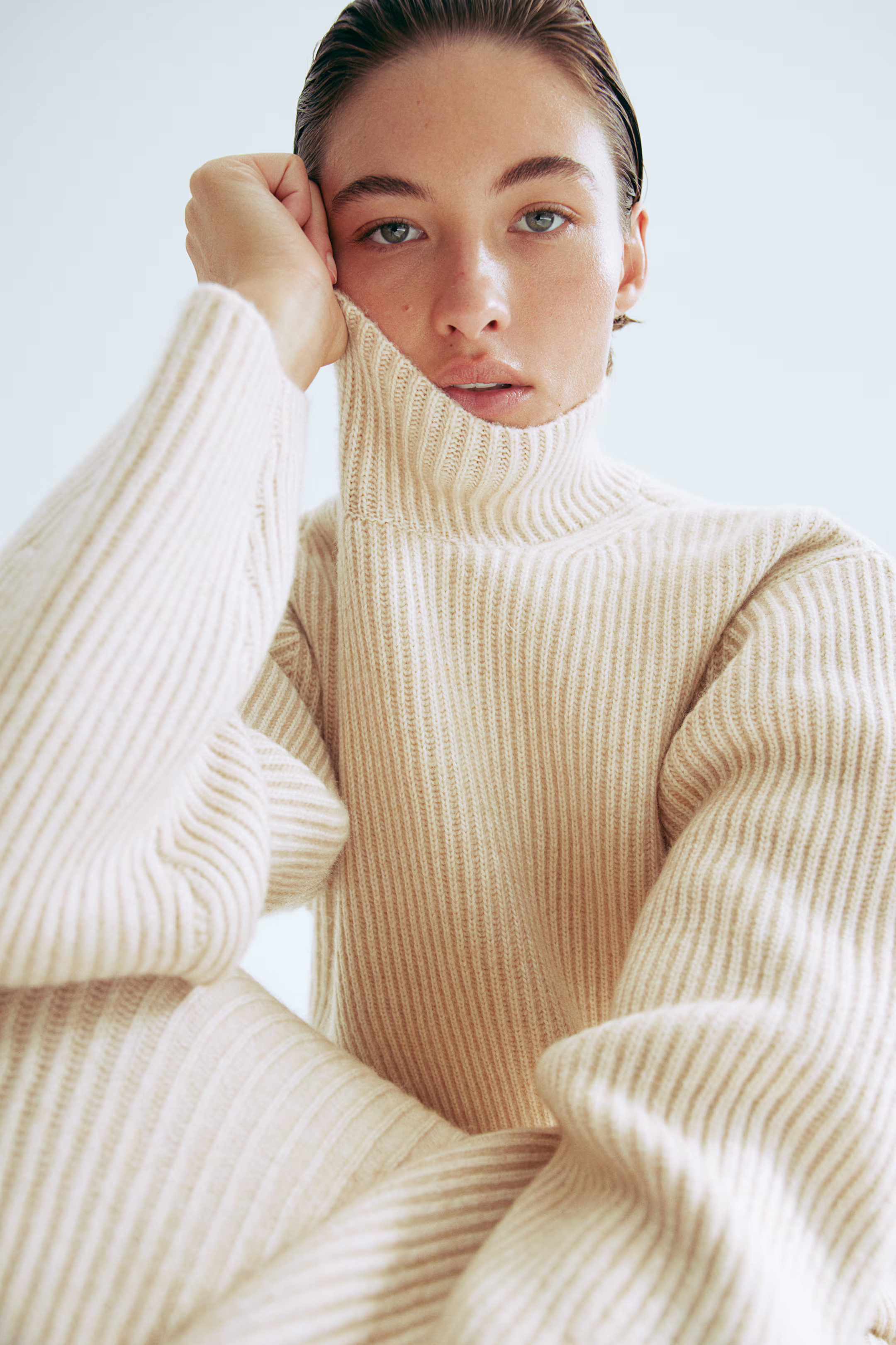 Rib-knit Mock Turtleneck Sweater - Mock Turtleneck - Long sleeve - Light beige - Ladies | H&M US | H&M (US + CA)