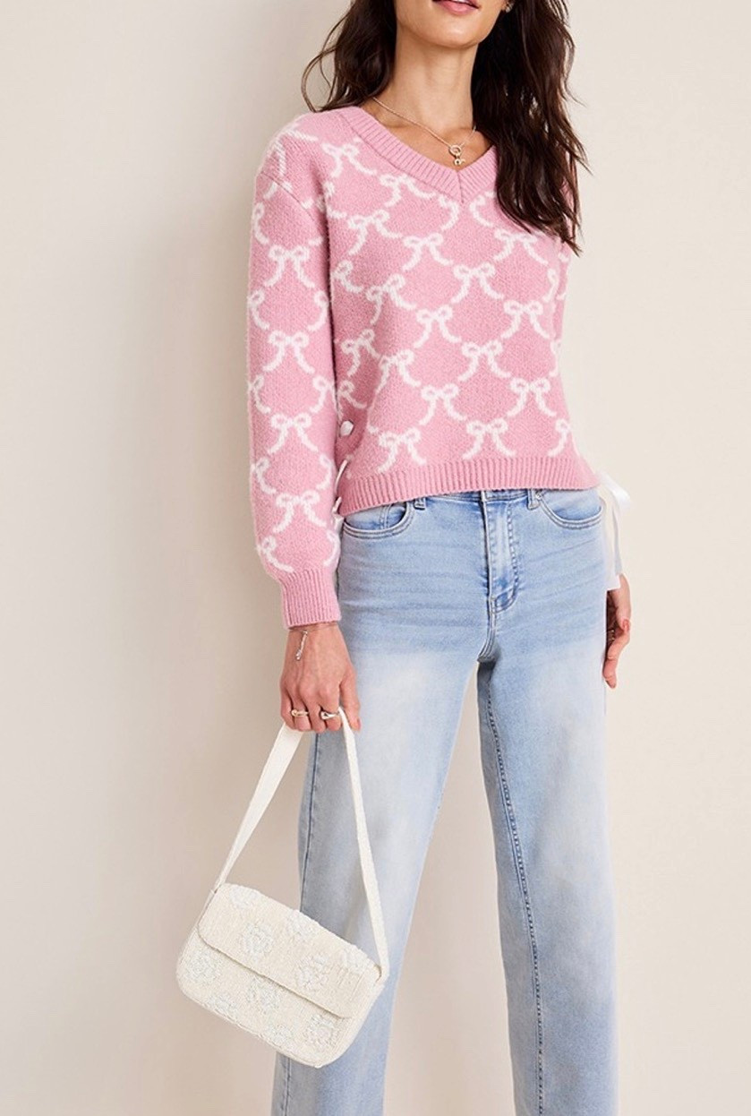 If you like bows 🩷

#LTKStyleTip #LTKFindsUnder50 #LTKHoliday