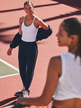 Transcend Scoop Built-In Bra Tank A-C | Athleta | Athleta