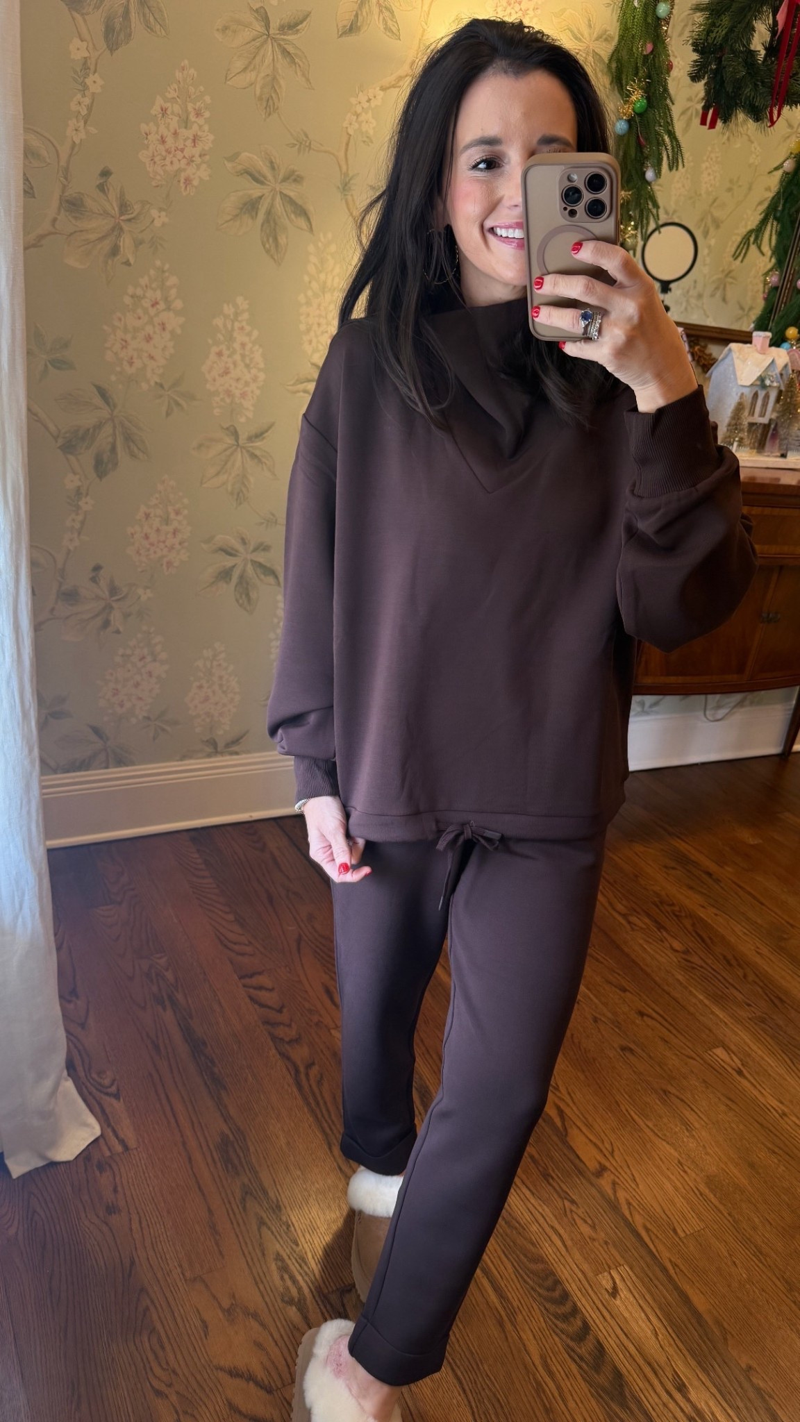 Varley is my go to for cozy sets like this one in chocolate brown🤎🤎🤎🤎

#LTKGiftGuide #LTKootd #LTKmomlife