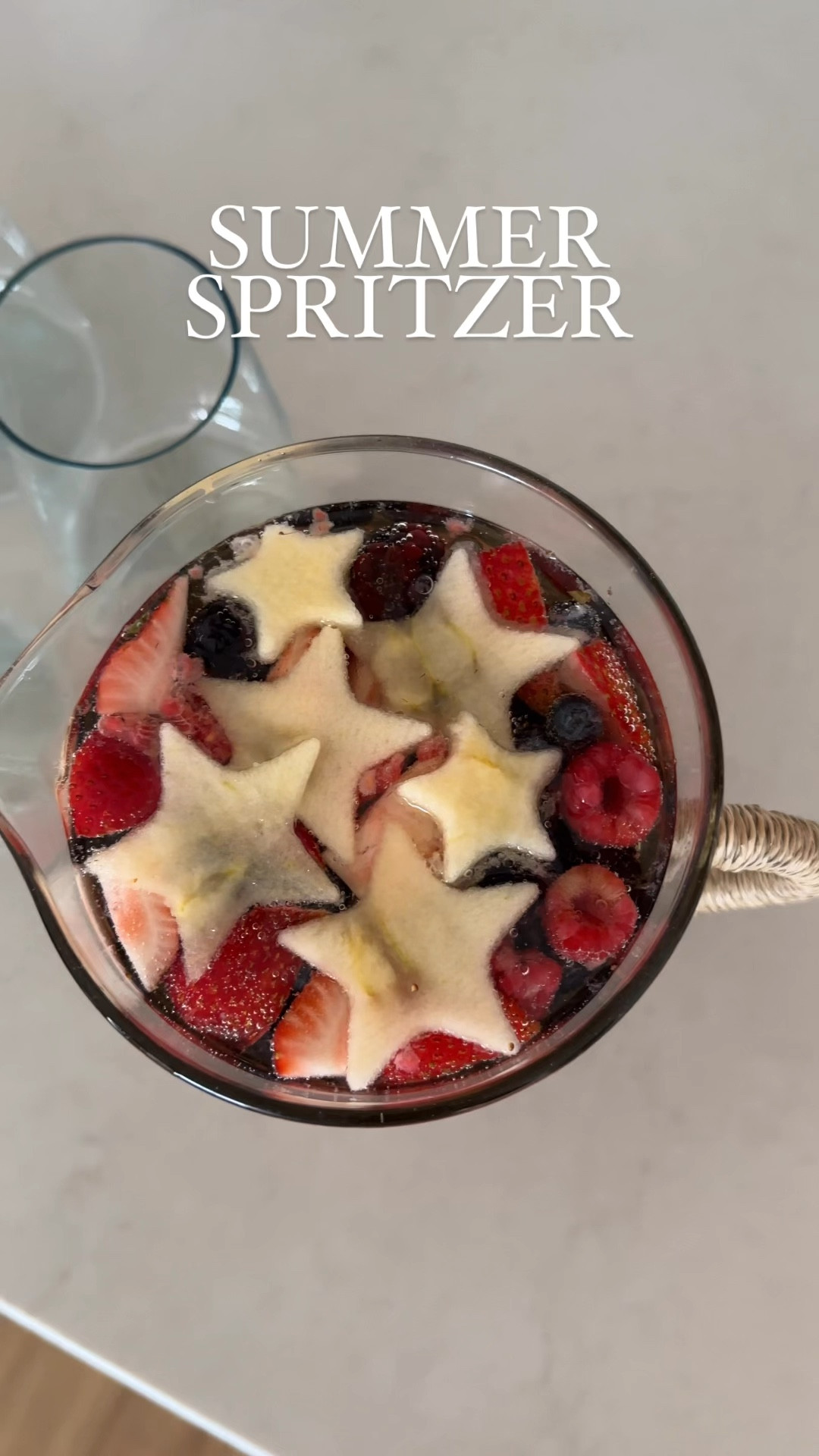The most refreshing summer spritzer recipe! 

Favorite white wine
Champagne or Prosecco
Fresh or frozen berries
Sliced apple (how cute are the starts for 4th of July?!) 🇺🇸

But let’s be honest, these Walmart indoor/outdoor cups and Amazon woven pitcher are the real stars of the show 😉 


#LTKVideo #LTKSeasonal #LTKParties