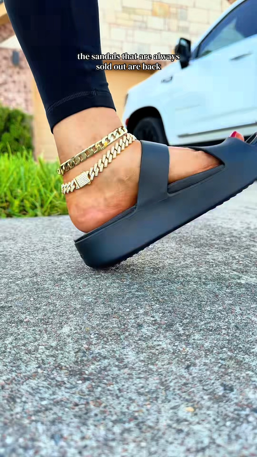 Crocs getaway toe loop sandals are back! #crocs #crocssandals #crocsgetawaytoeloopsandals #crocsgetawaysandals #ad 

 #LTKootd #LTKActive #LTKTravel
