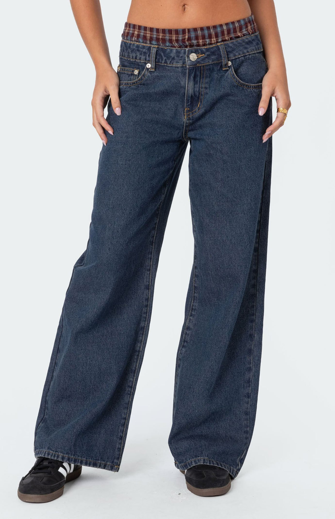 Edikted Women's Plaid Boxer Detail Relaxed Jeans in Blue - Size Medium | PacSun