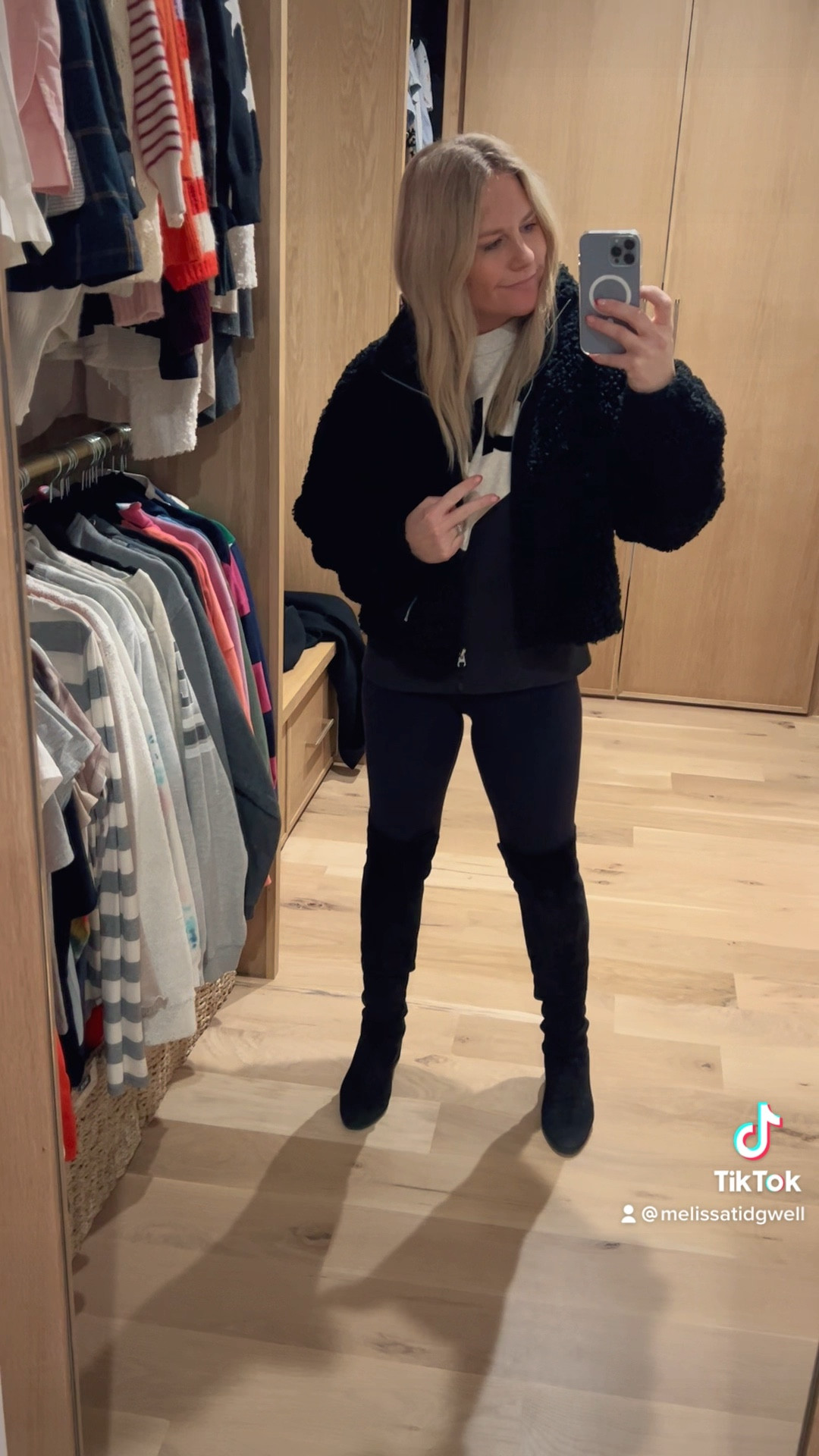 Get ready with me. ☺️ 

#LTKSeasonal #LTKstyletip #LTKFind