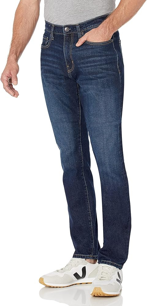 Amazon Essentials Men's Athletic-Fit Stretch Jeans - Discontinued Colors | Amazon (US)
