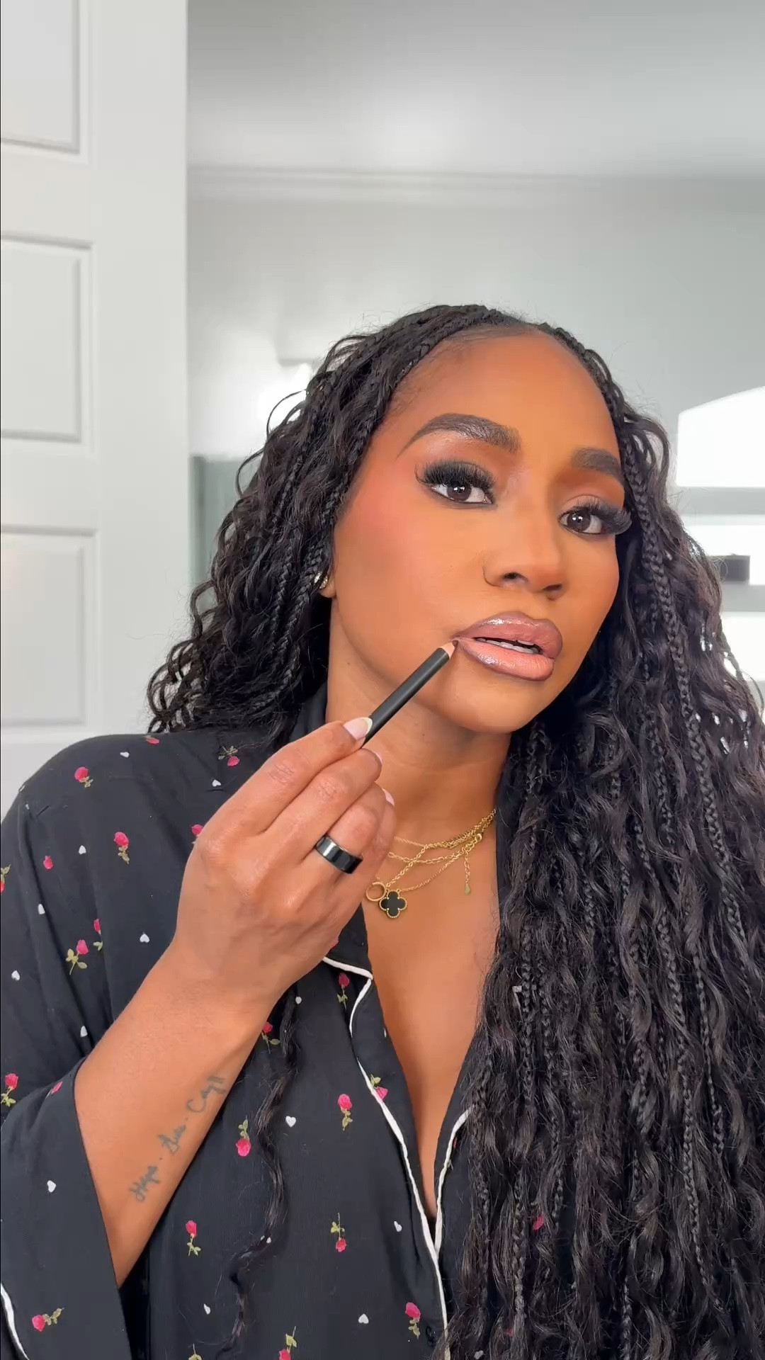 Date night lip combo and prep!!

#LTKgrwm #LTKvlog #LTKBeauty