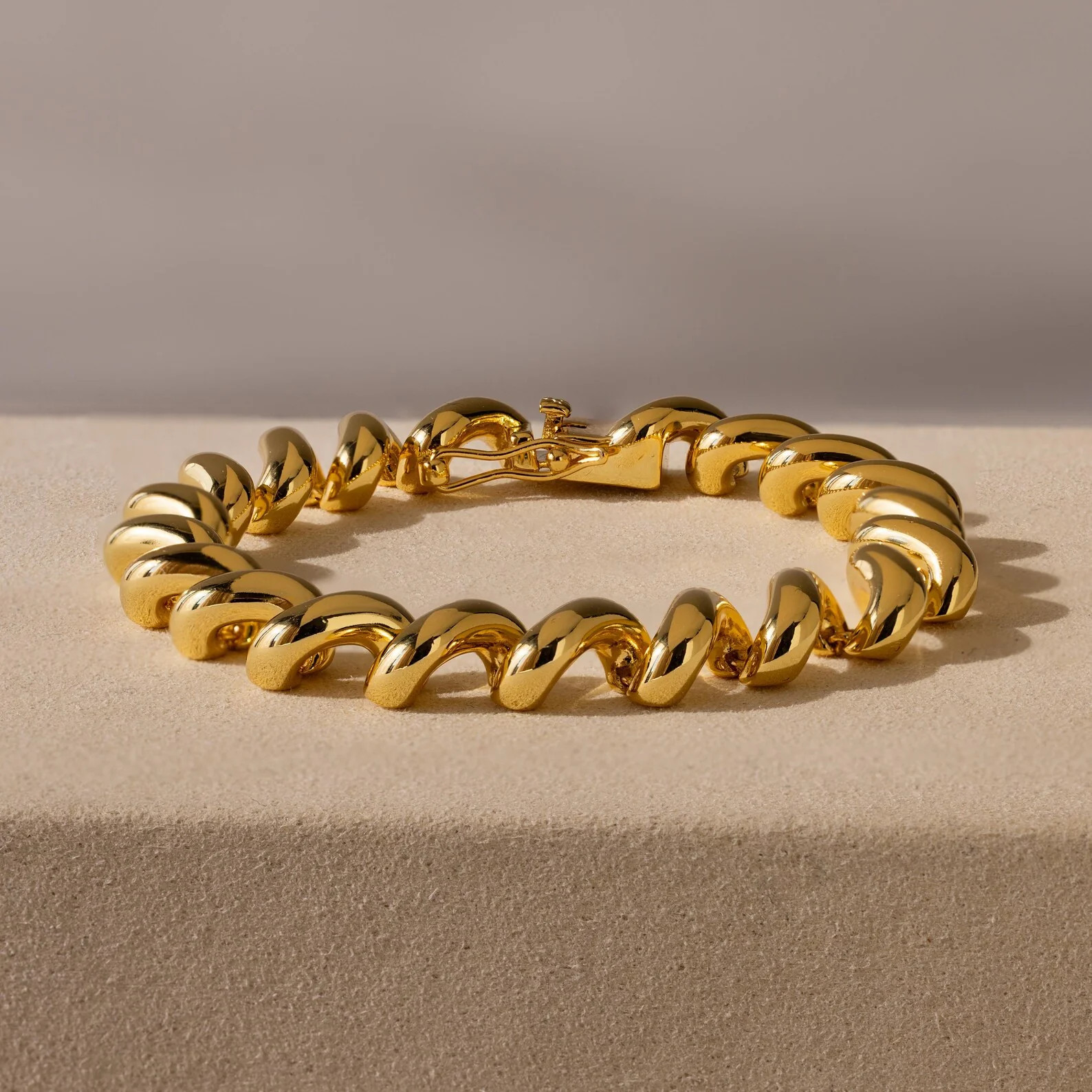 Chunky San Marco Twisted Chain Bracelet | Caitlyn Minimalist | Caitlyn Minimalist