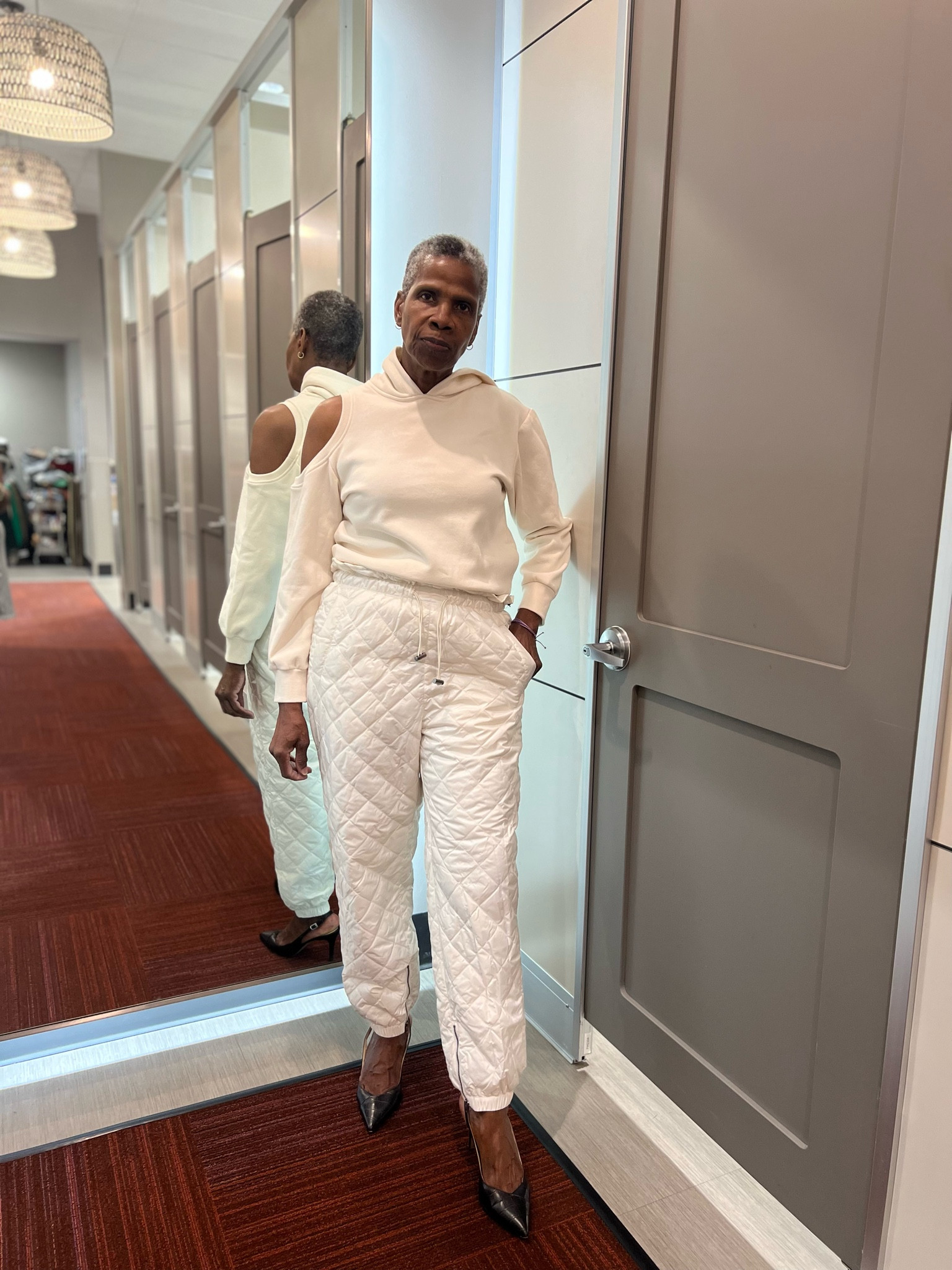 Women's Quilted High-Rise Cinch Waist Jogger Pants - Future Collective with Kahlana Barfield Brown Cream

Women's Cut Out Hoodie - Future Collective with Kahlana Barfield Brown