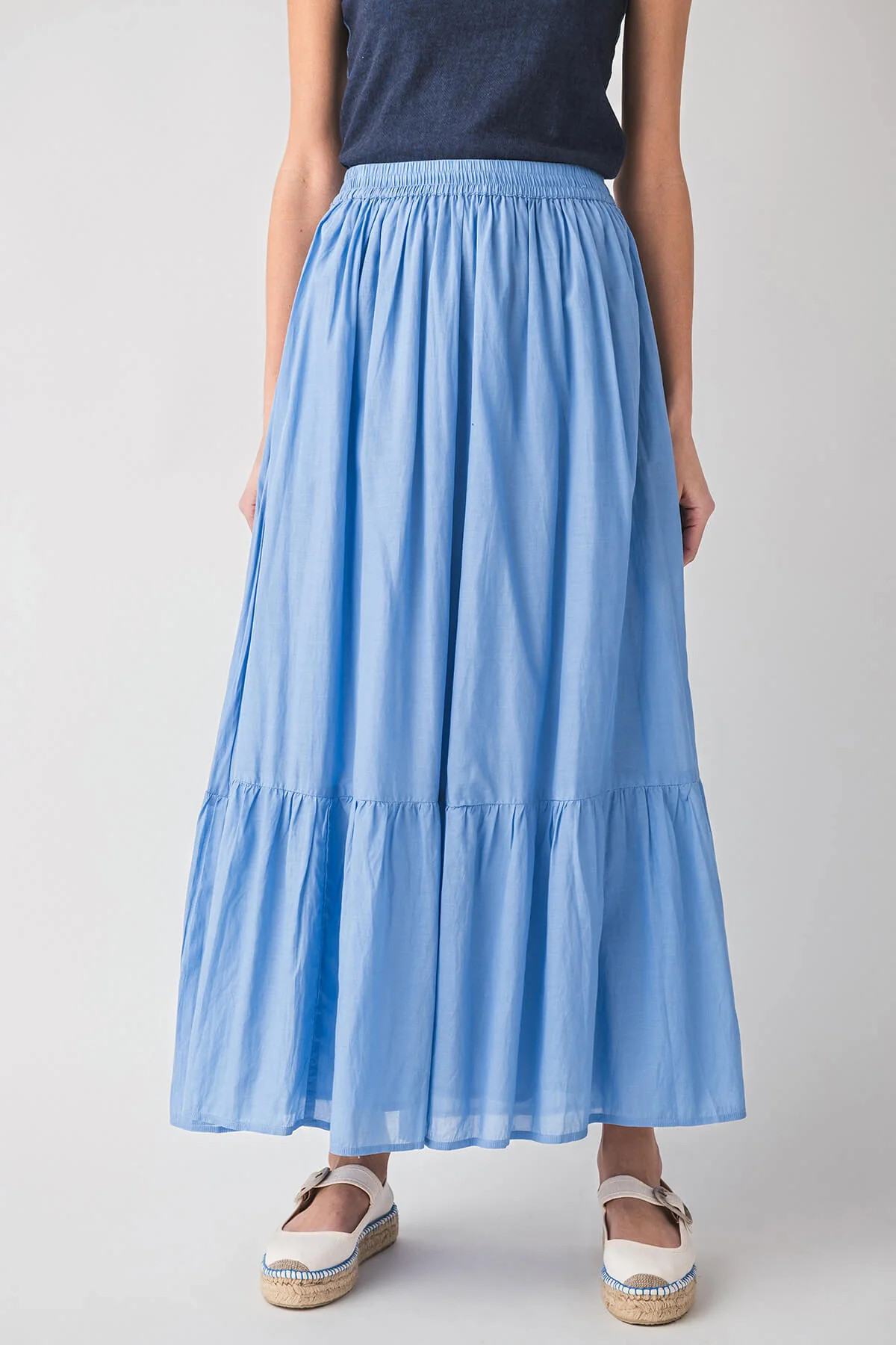 Elan Tiered Maxi Skirt | Social Threads